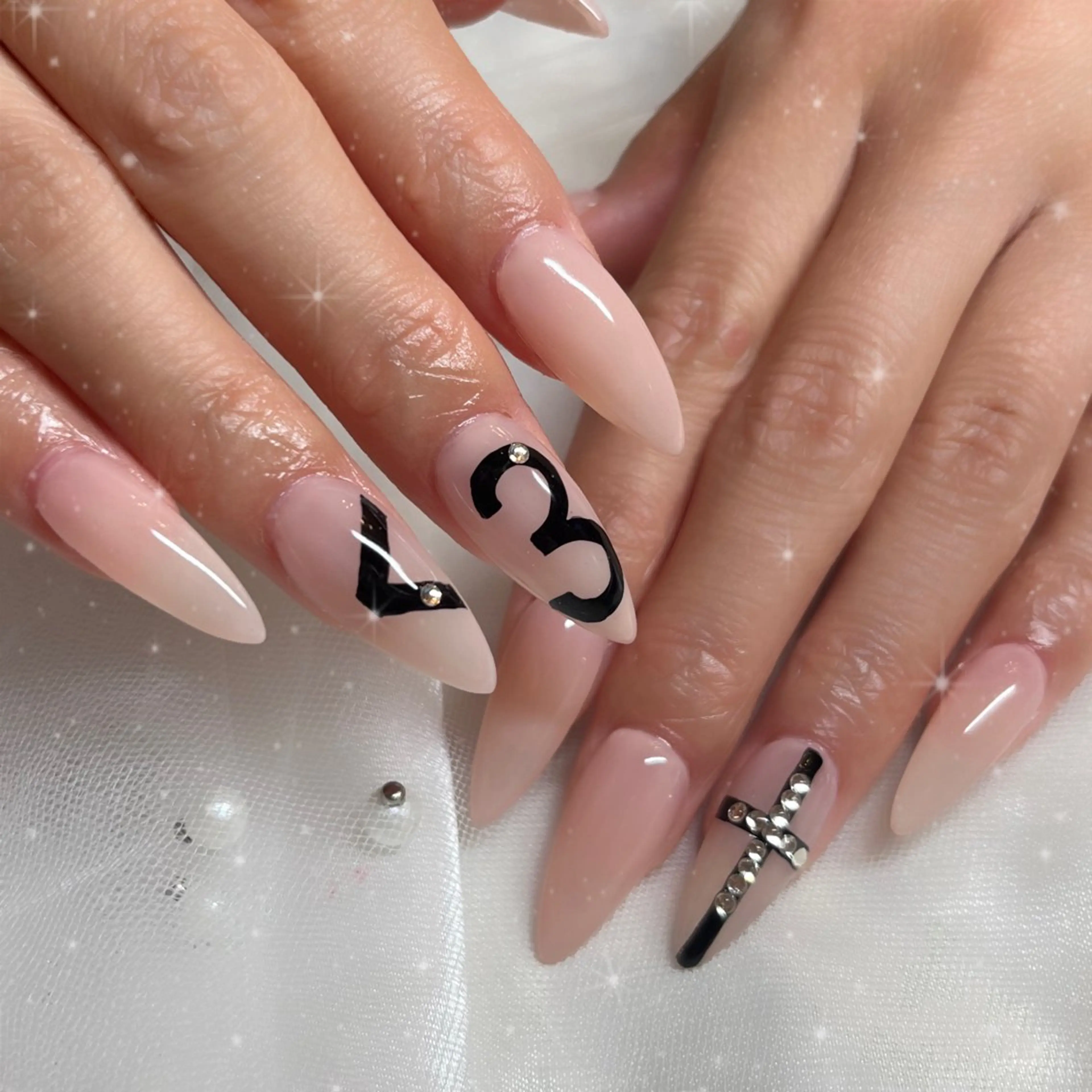 ネイル ハンドネイル ブルーデイジー栄本店所属・BlueDaisy 栄本店のネイルデザイン