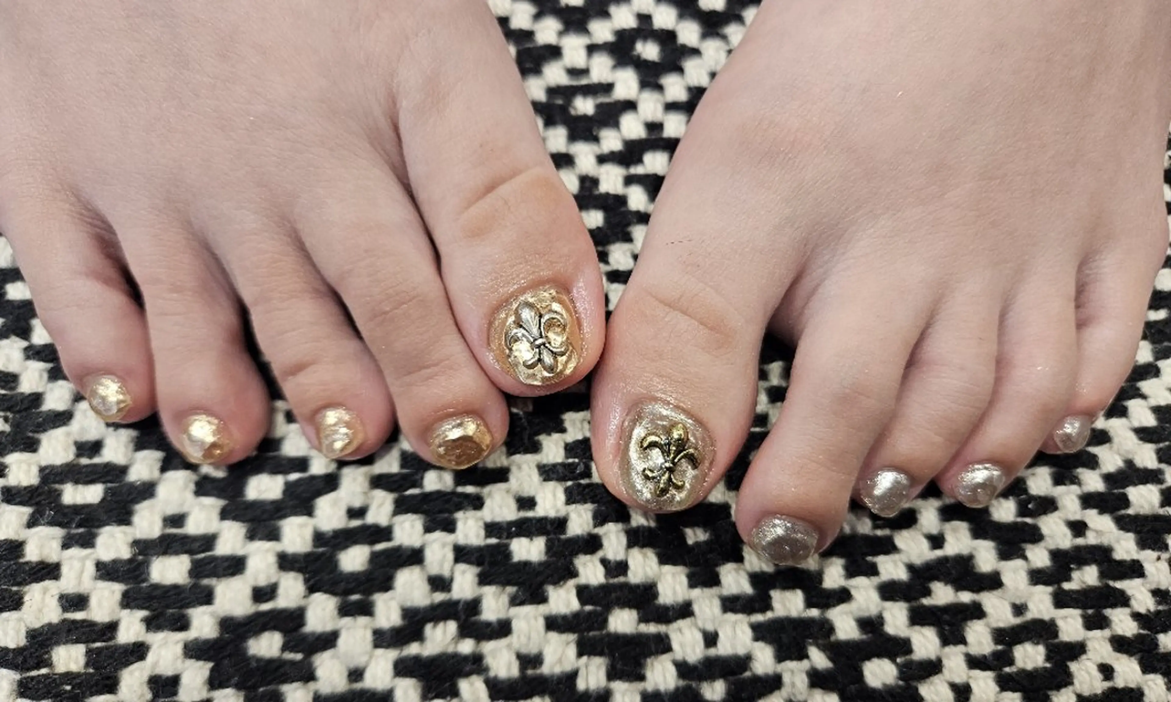 ネイル フットネイル 関口 友菜のヘアスタイル