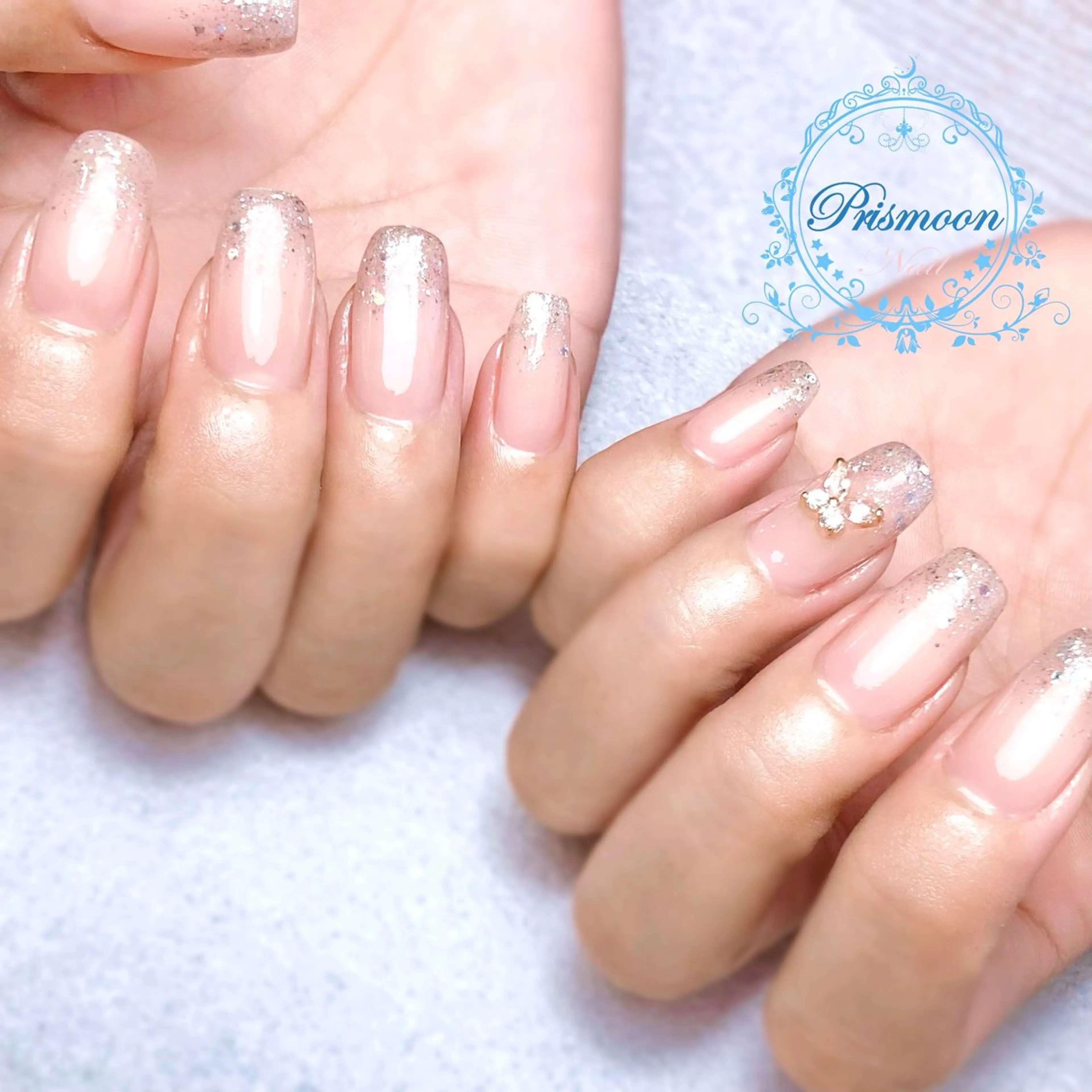 ネイル グラデーション Prismoon /津市ネイルのネイルデザイン