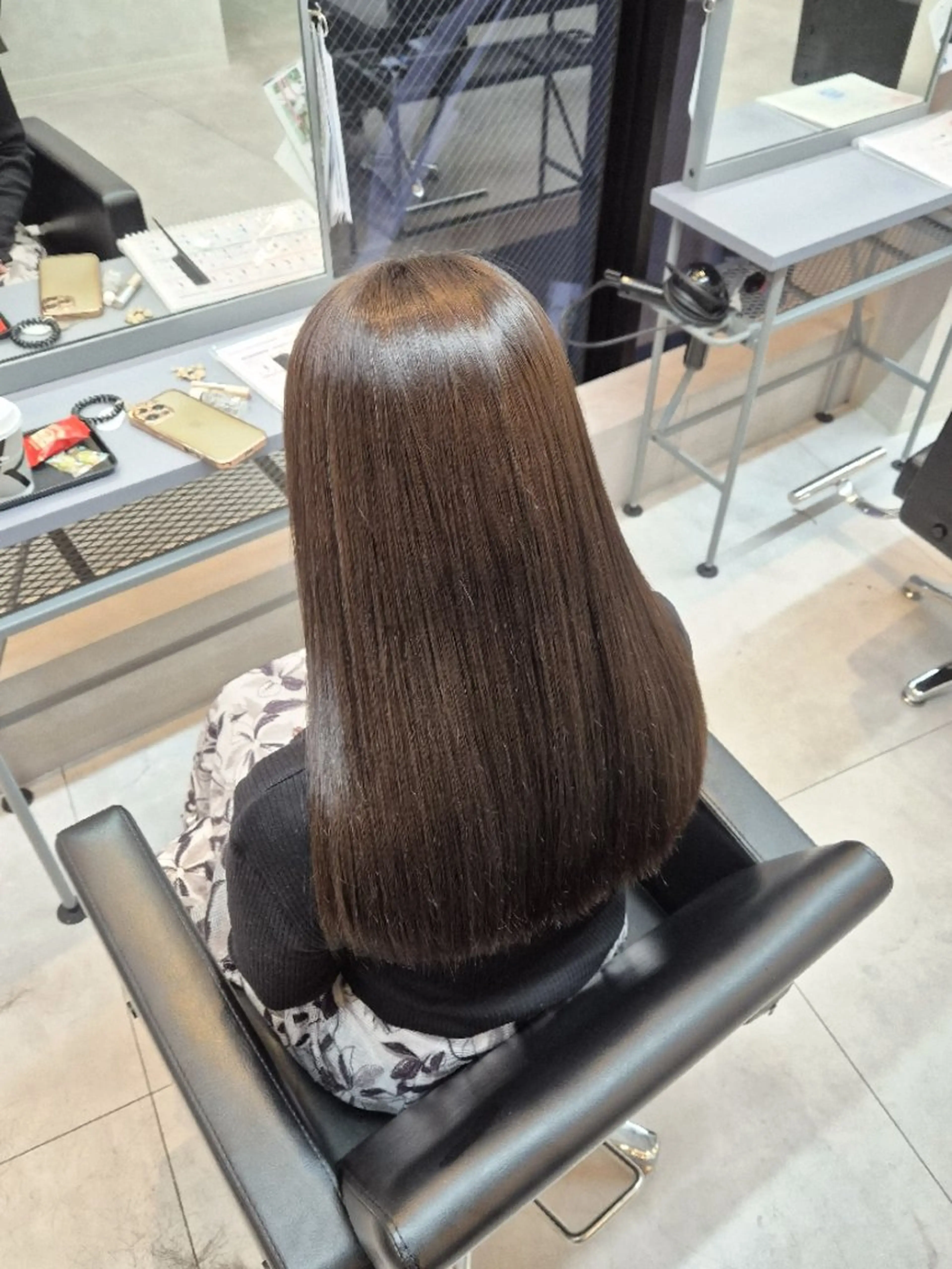 セミロング 縮毛矯正 寺西紗友望/髪質改善 /ストレート/ボブのヘアスタイル