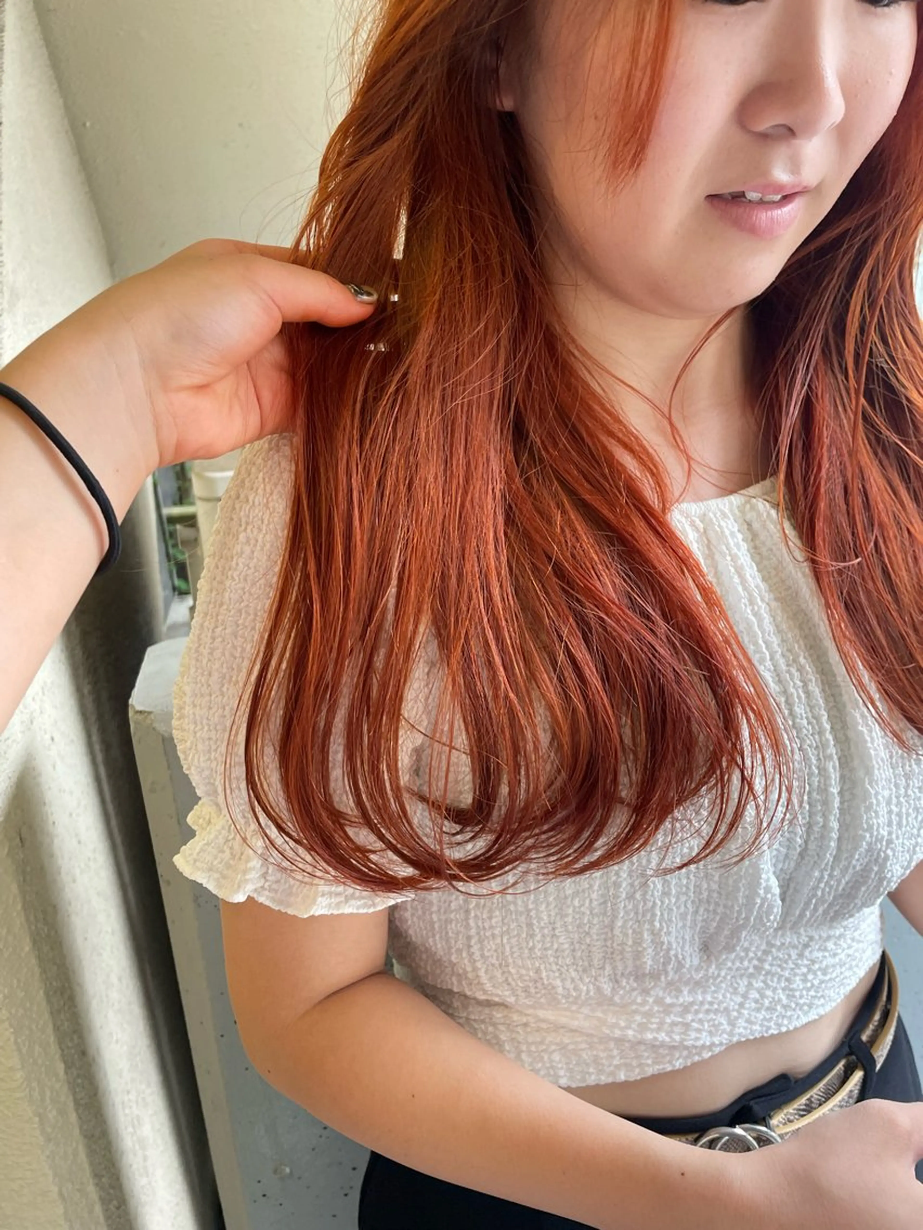 ロング カラー mei｜顔まわり ×透明感カラーのヘアスタイル