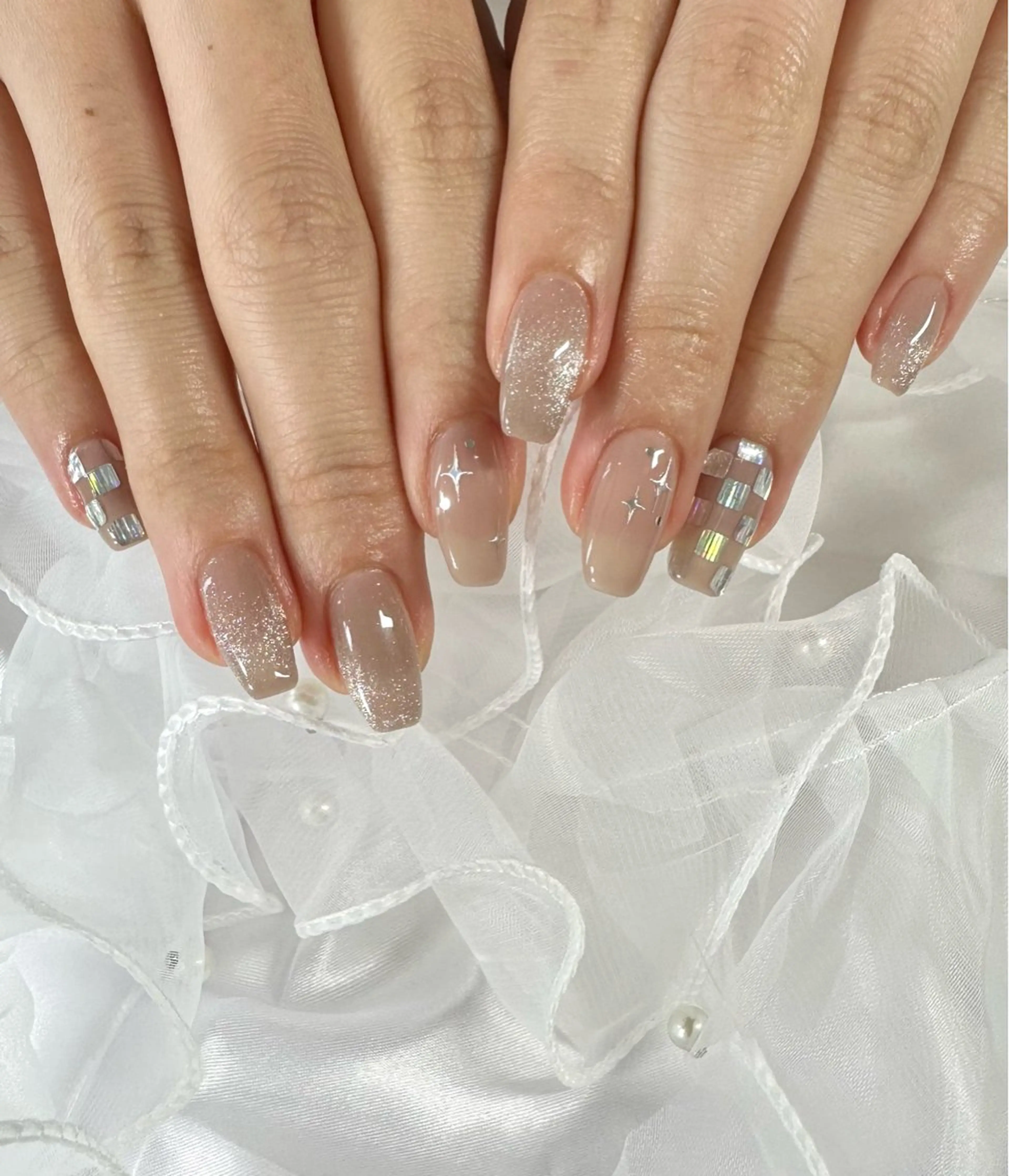 ネイル キラキラネイル ハンドネイル Largo ラルゴのネイルデザイン