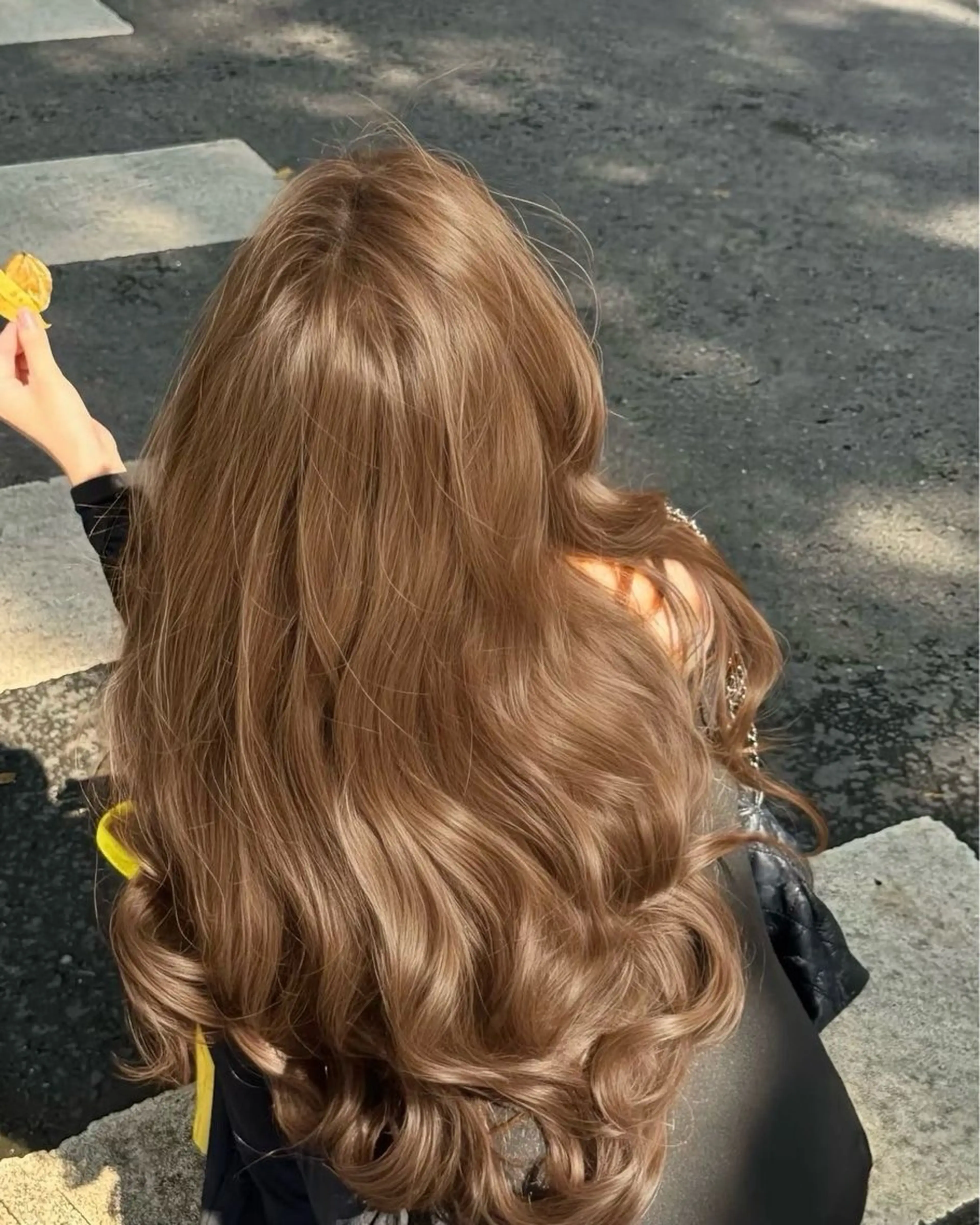 カラー 手塚 那奈美のヘアスタイル