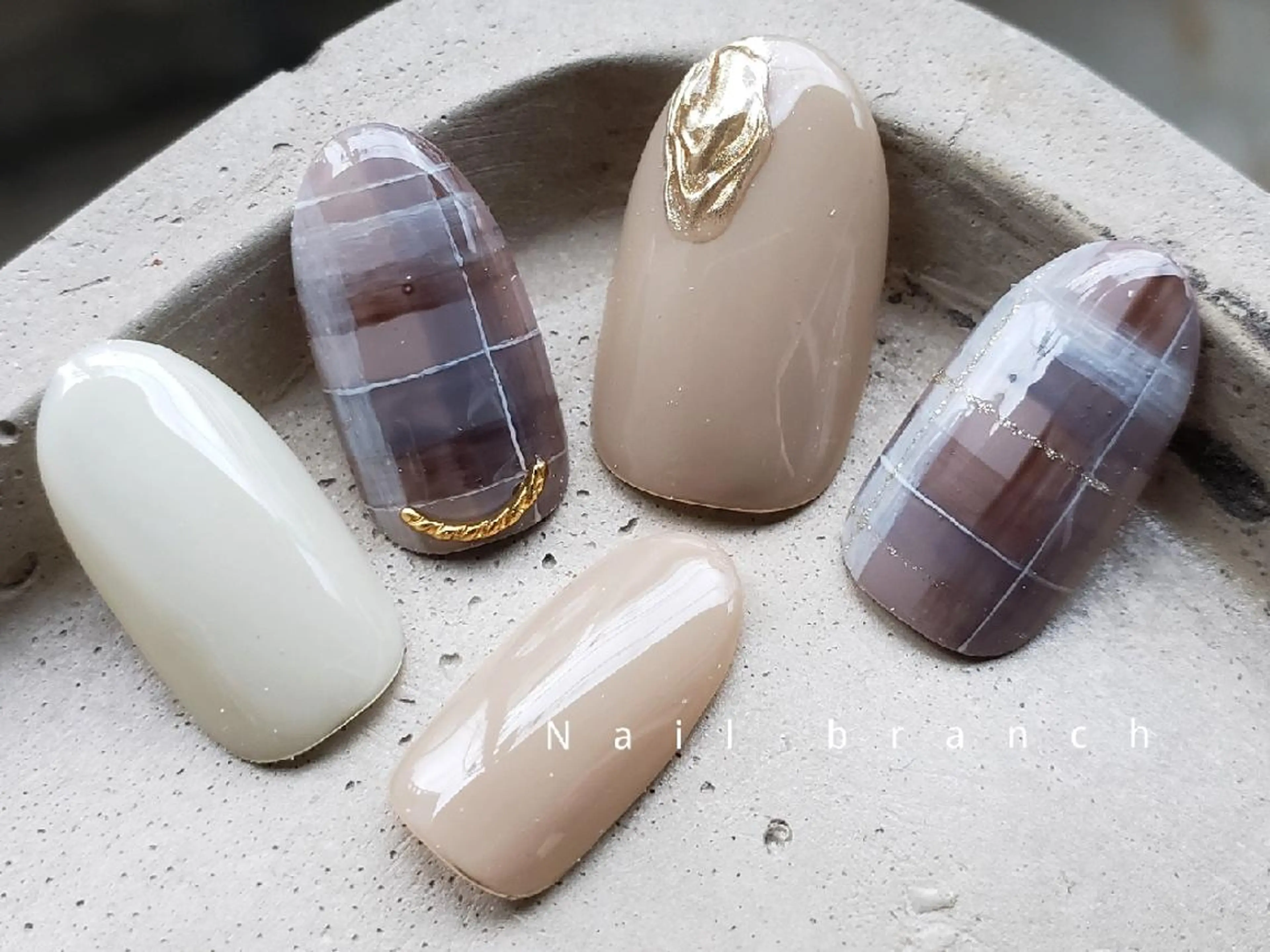 ネイル Nail branchのネイルデザイン
