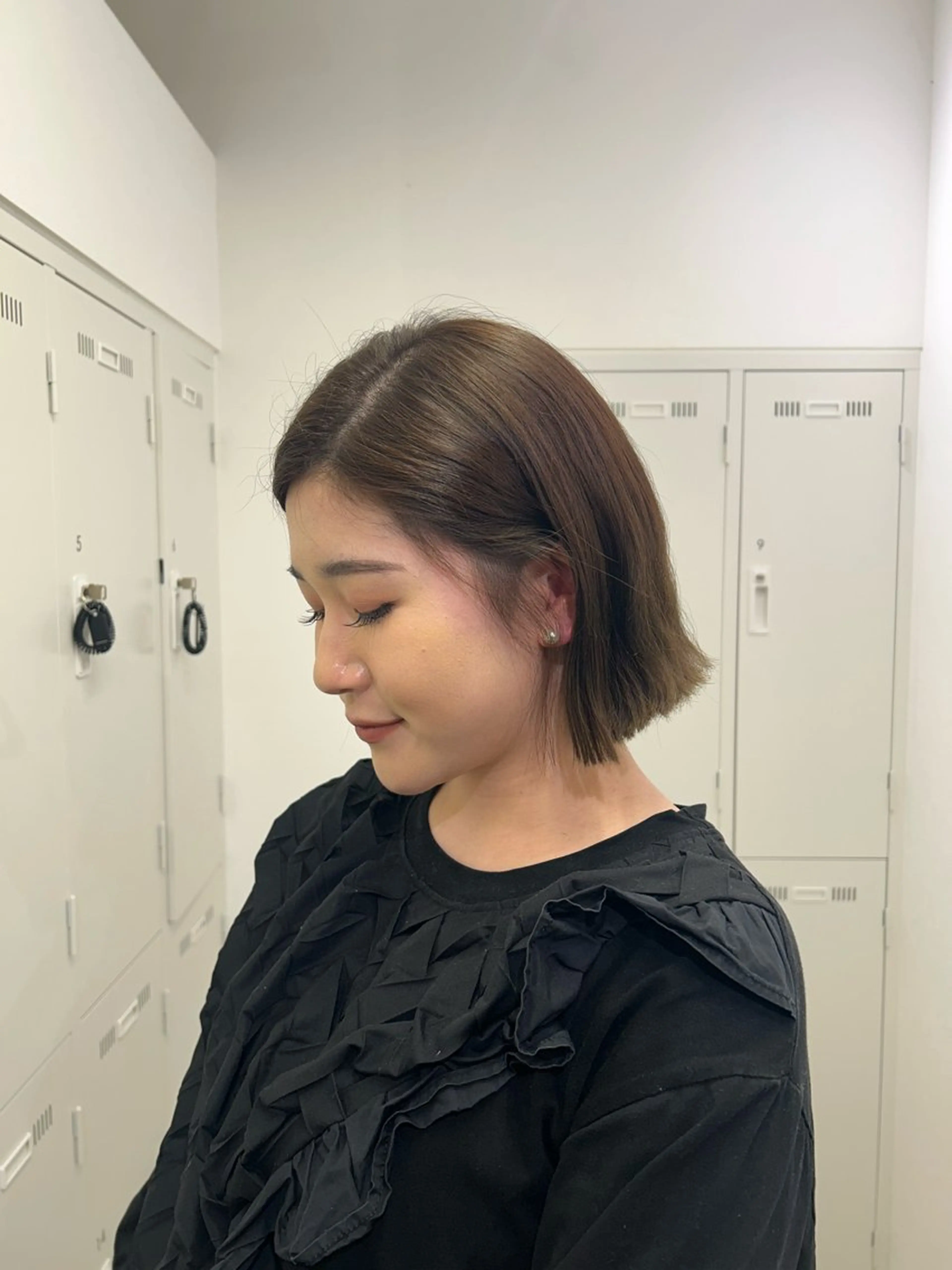 ミディアム カラー 切りっぱなしボブ ボブ カラーモデル🎀 アイラッシュ/YUIのヘアスタイル