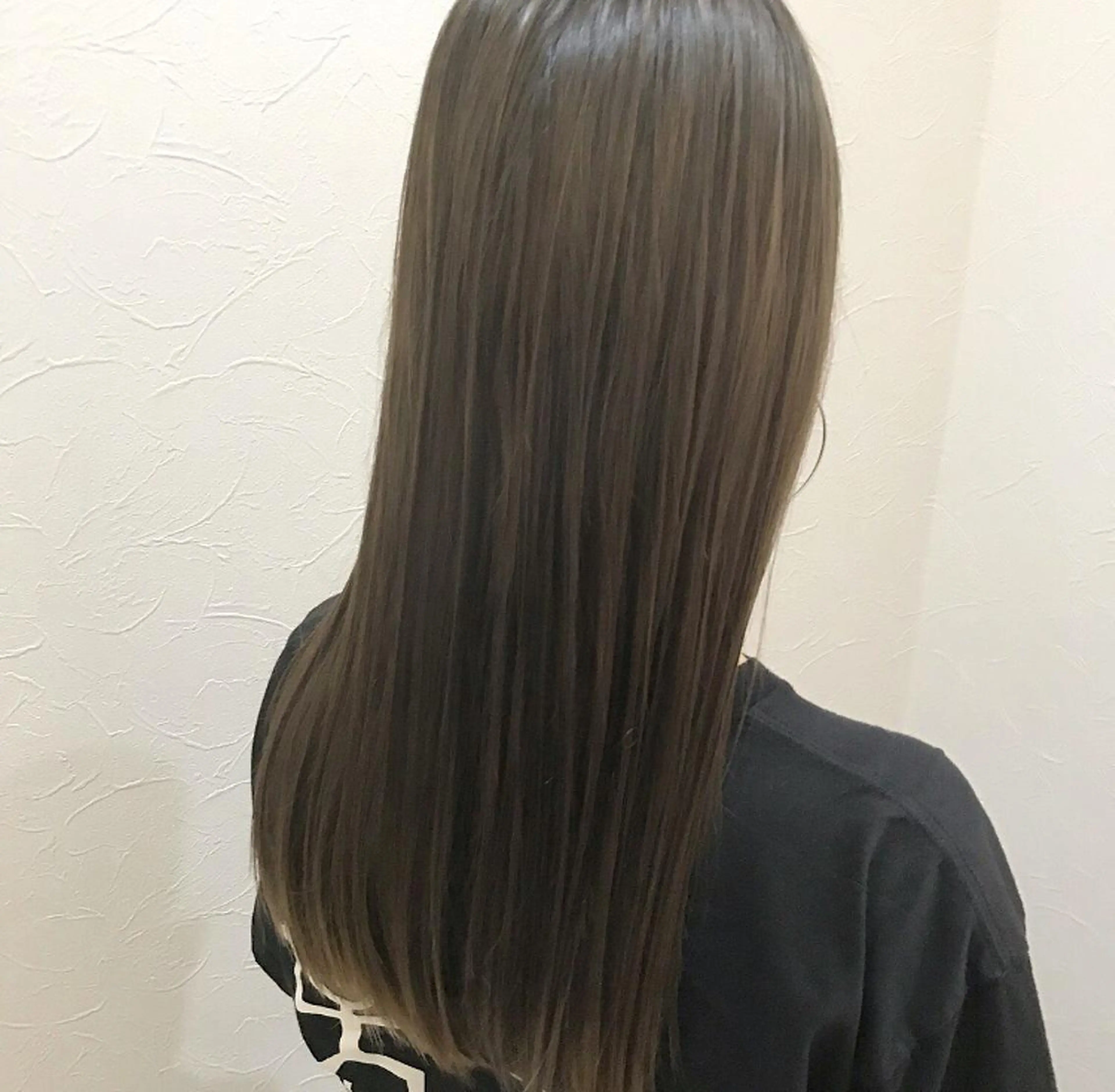 ロング カラー カット 縮毛矯正 過去一の柔髪ヘア 🌿einshairのヘアスタイル