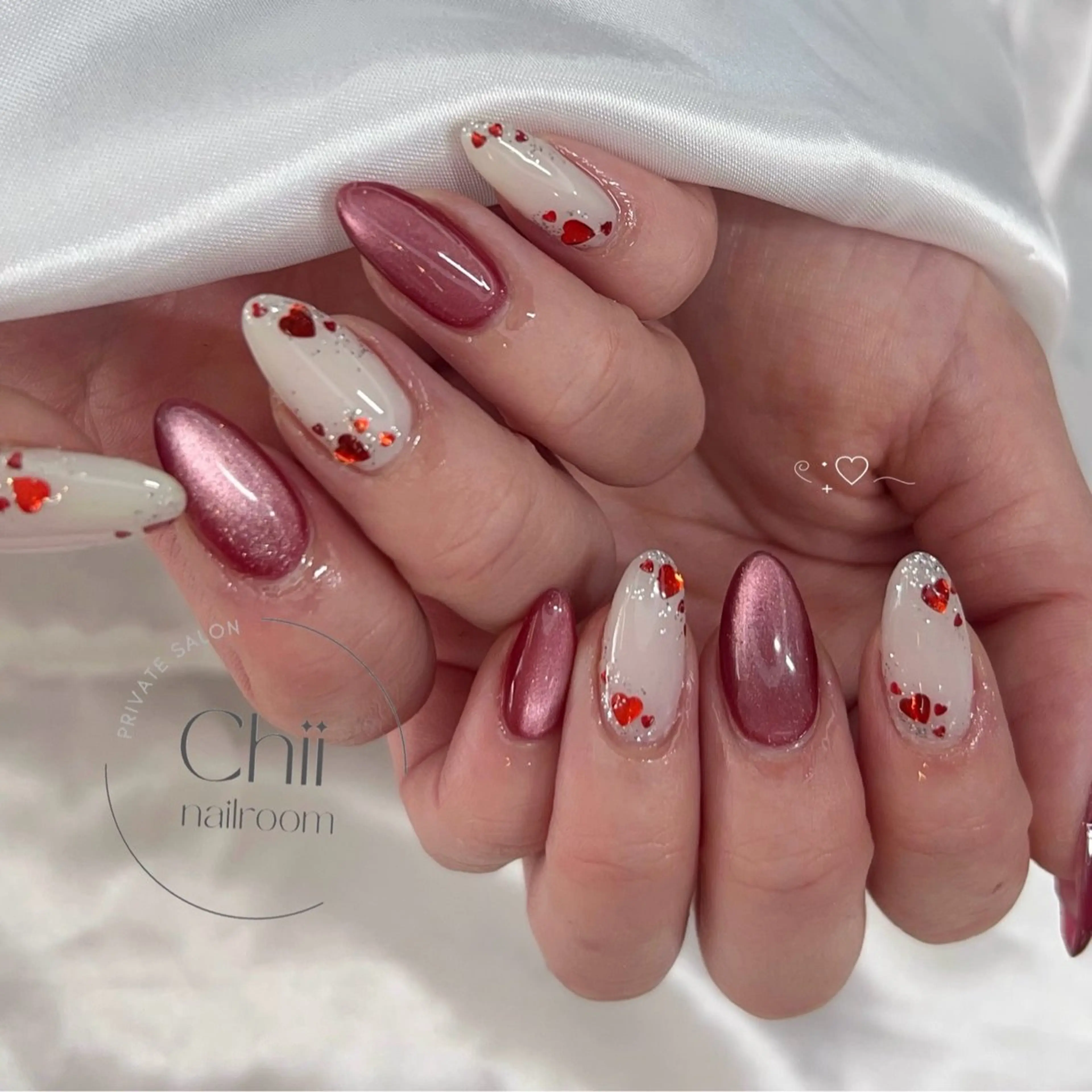ネイル アートネイル ハート マグネットネイル nail room chiiのネイルデザイン