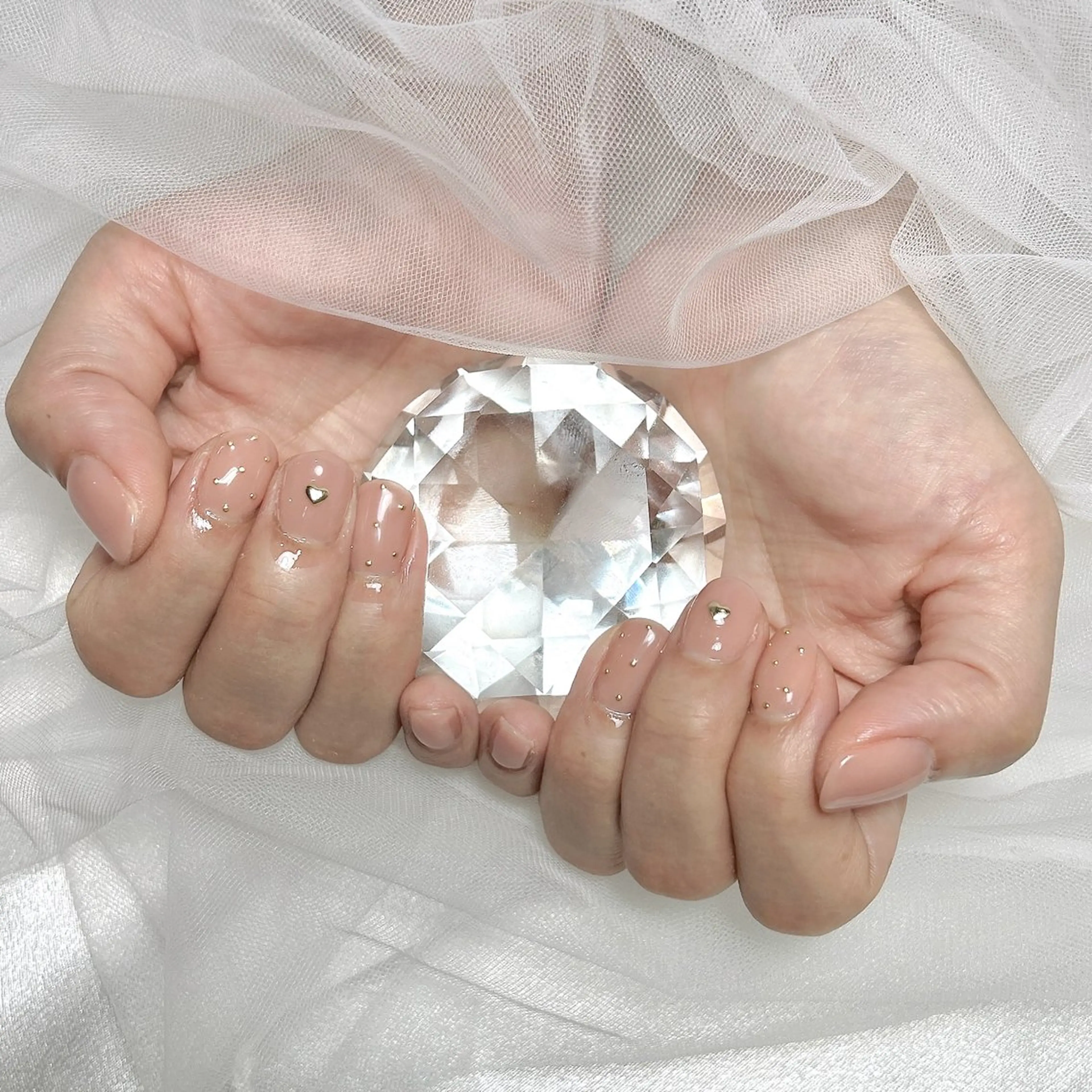 ネイル ハンドネイル EmaNail 🧸Momokaのネイルデザイン