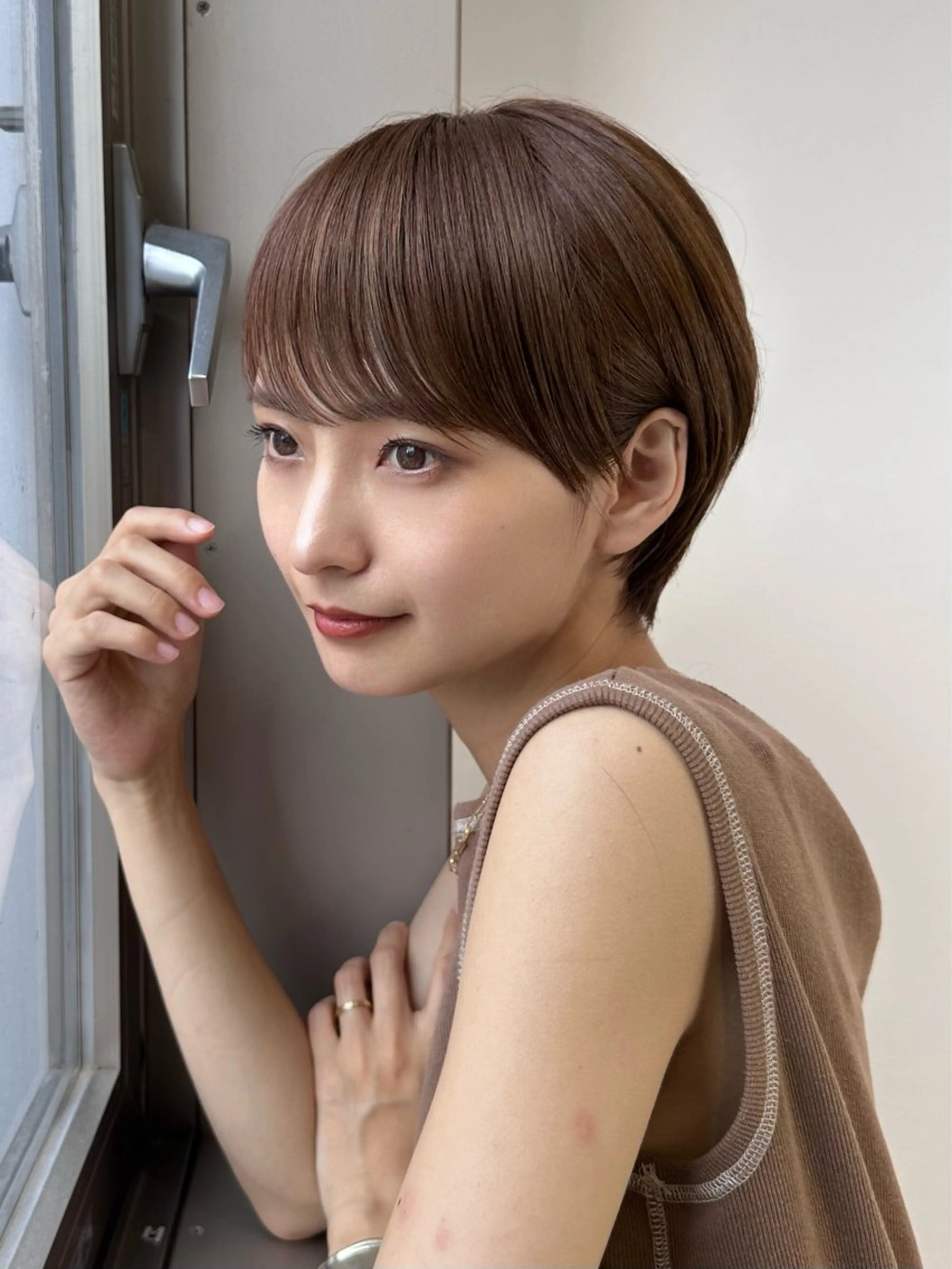 ショート カラー カット ヘアカラー トリートメント 女性が憧れる ショート/角田愛和のヘアスタイル