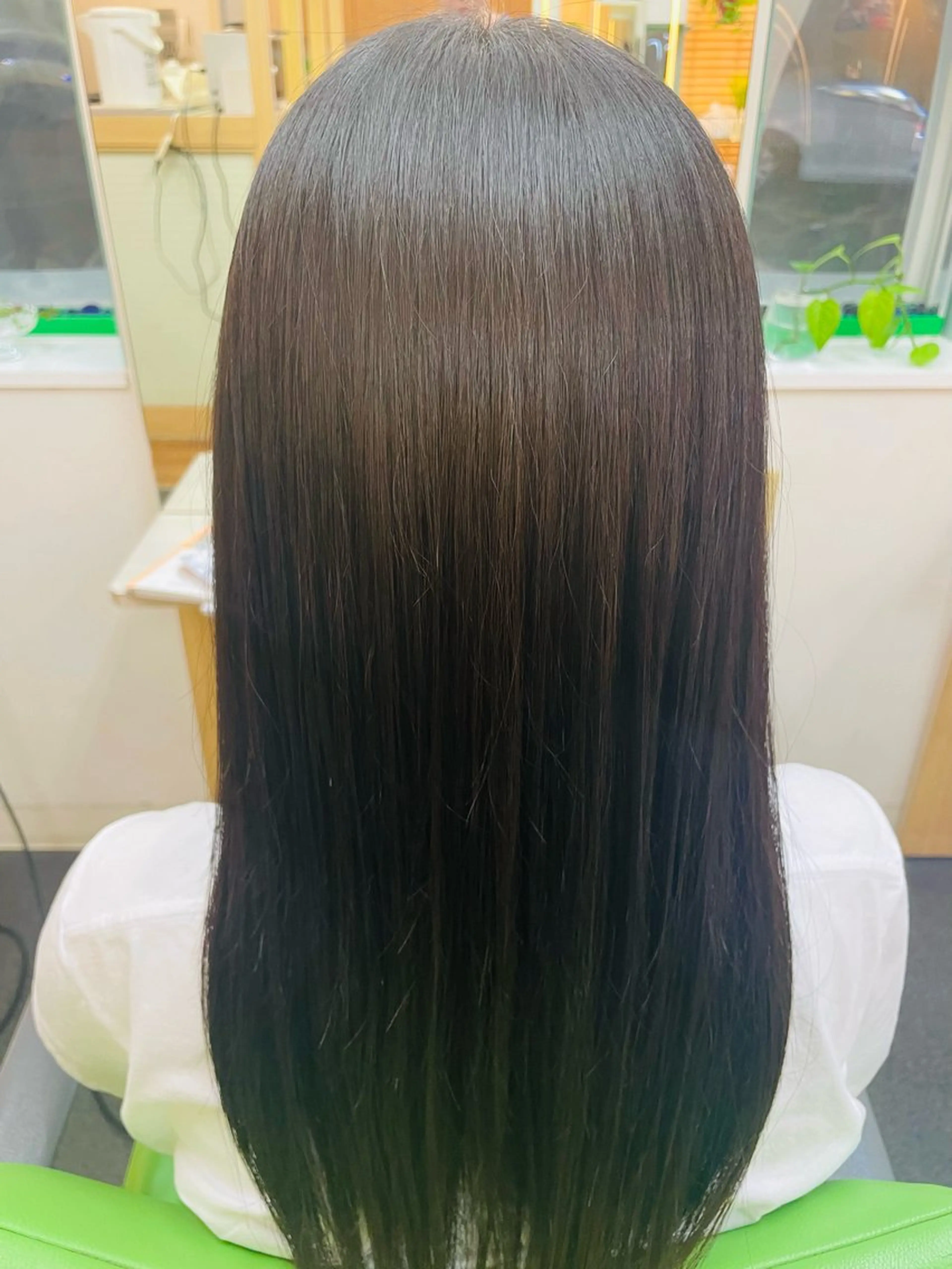 ストレート、縮毛矯正【カット込み💇‍♀️】（部分ストレートも出来ます）※料金設定は全体ストレートの金額ですの写真