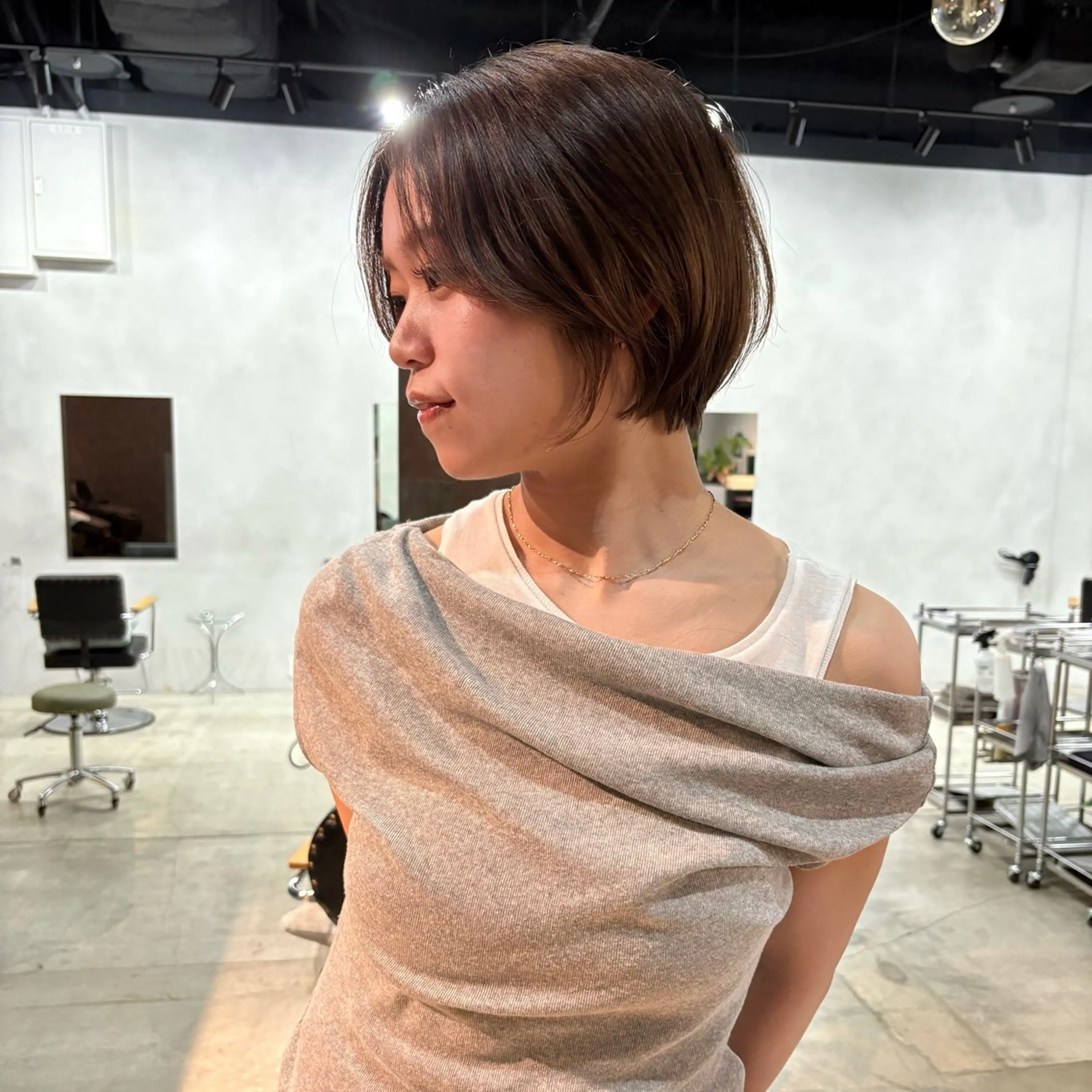 ショート レイヤー/ショート 東実桜のヘアスタイル