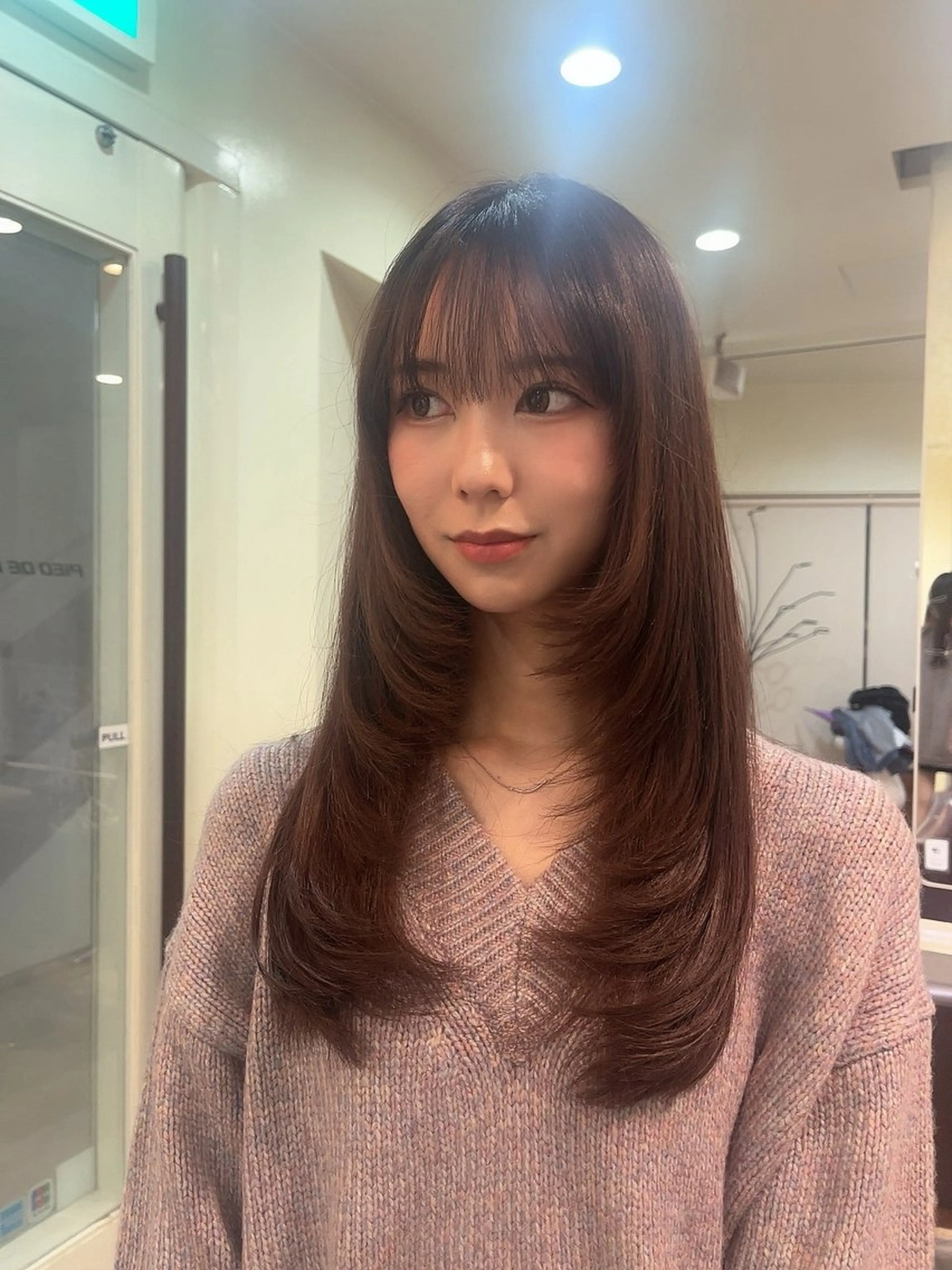 ロング レイヤーカット 酒井 陽南乃のヘアスタイル