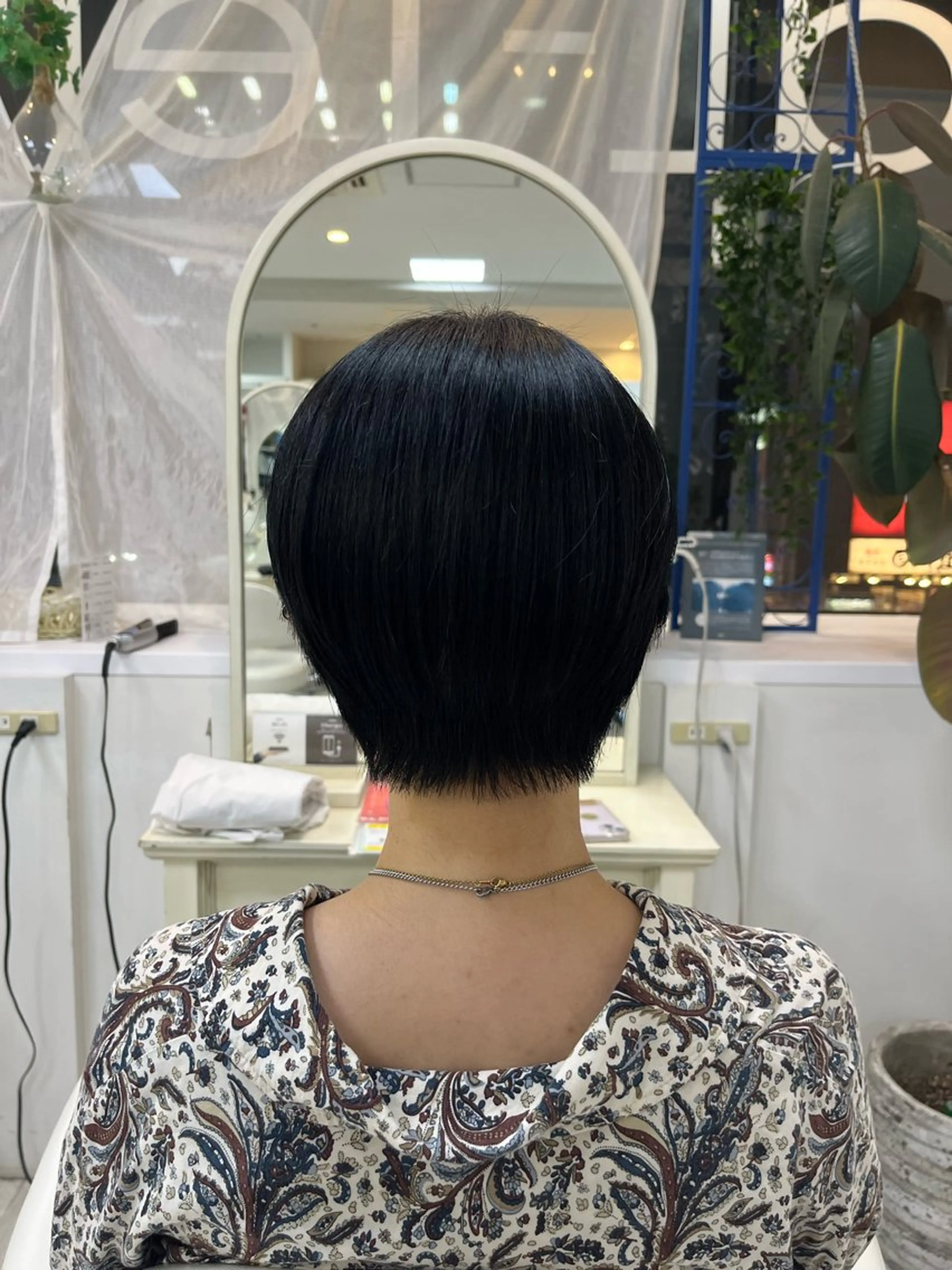 ショート 岡崎 嶺のヘアスタイル