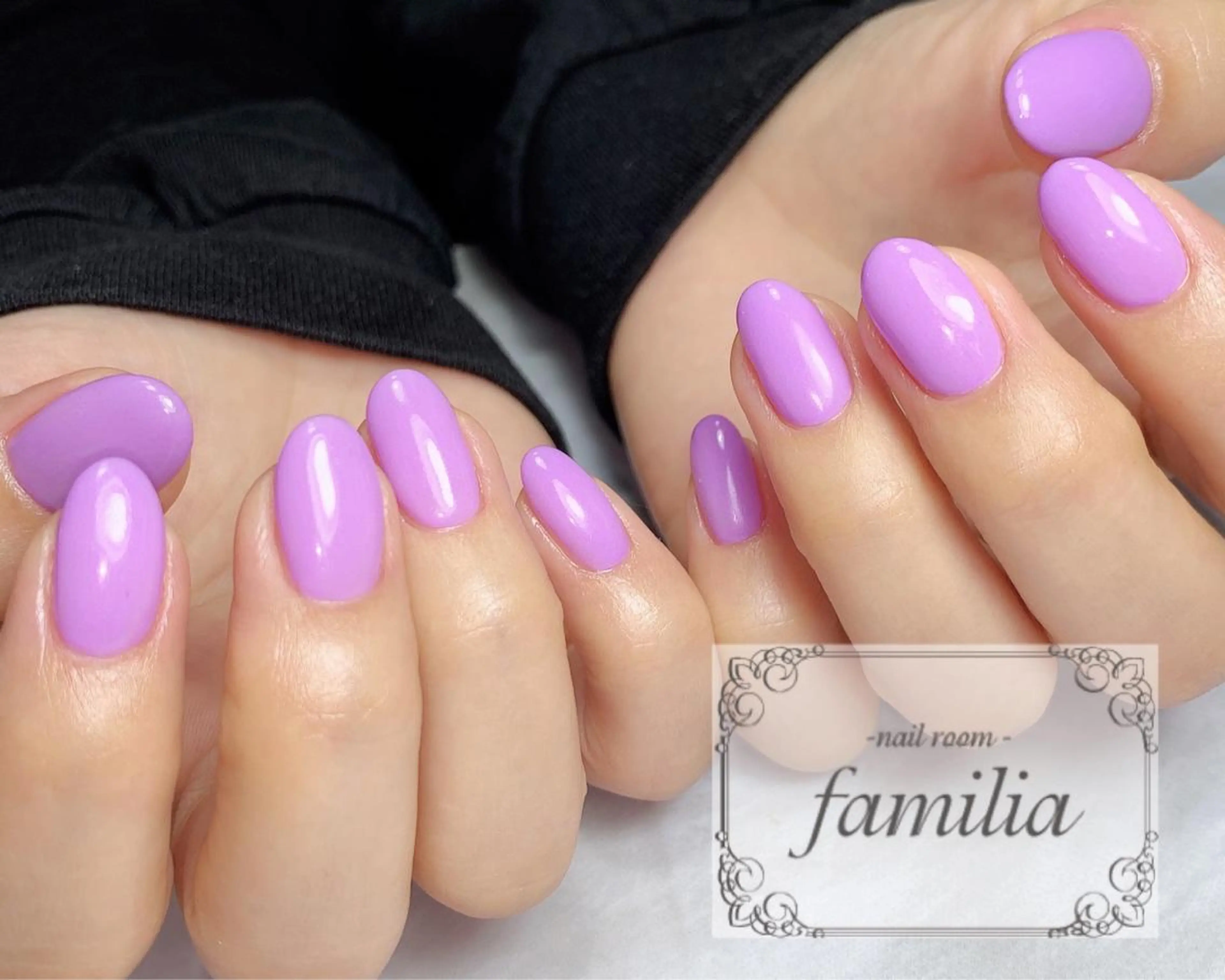 ネイル ハンドネイル -nailroom- familiaのネイルデザイン