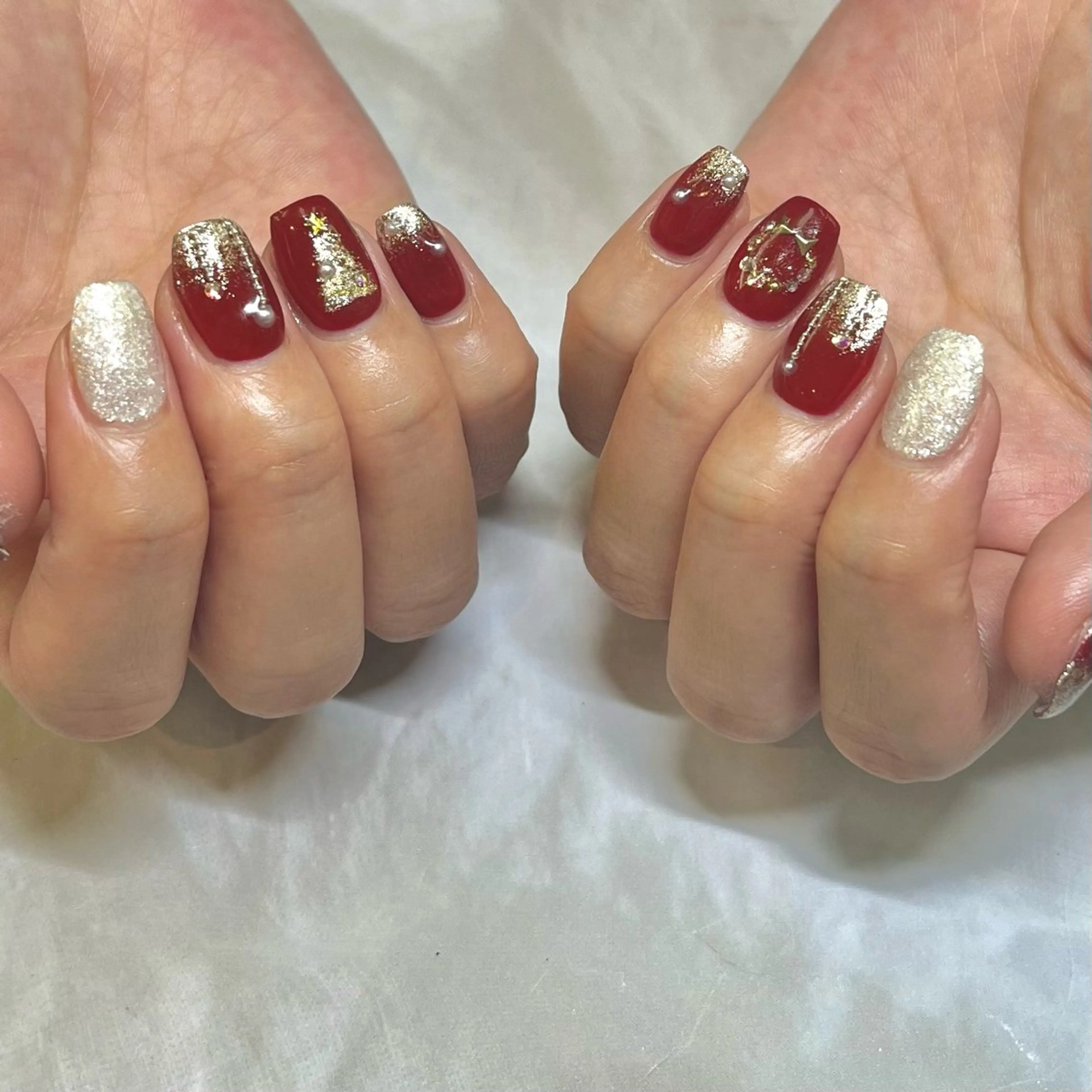 ネイル 冬ネイル クリスマス ハンドネイル ハンドケア ✩UMEHARA✩ ネイル/マツパのネイルデザイン