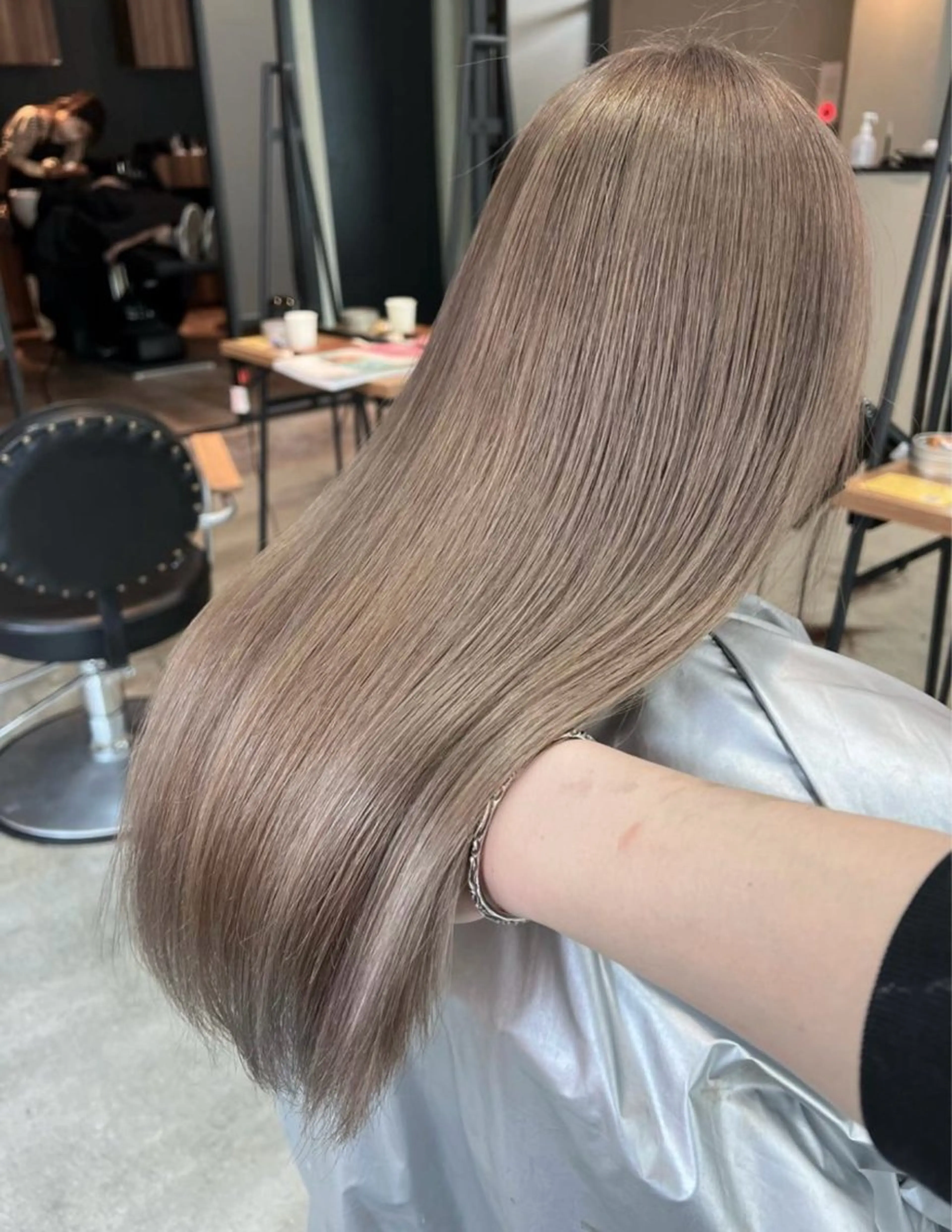 ロング カラー Lafithhair lov. 福山駅家店のヘアスタイル