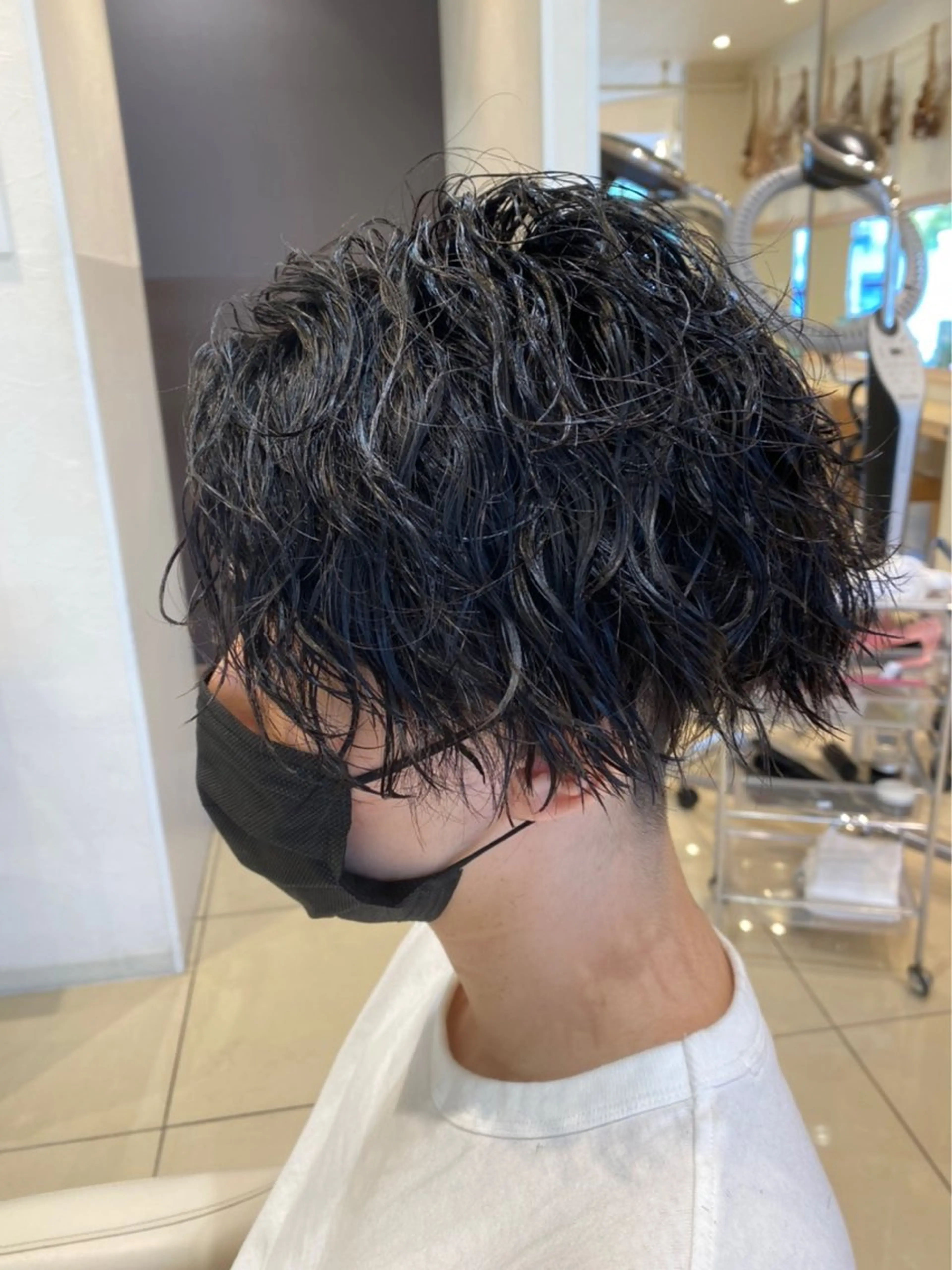 ショート パーマ 髪質改善縮毛矯正 堀田陸斗のヘアスタイル