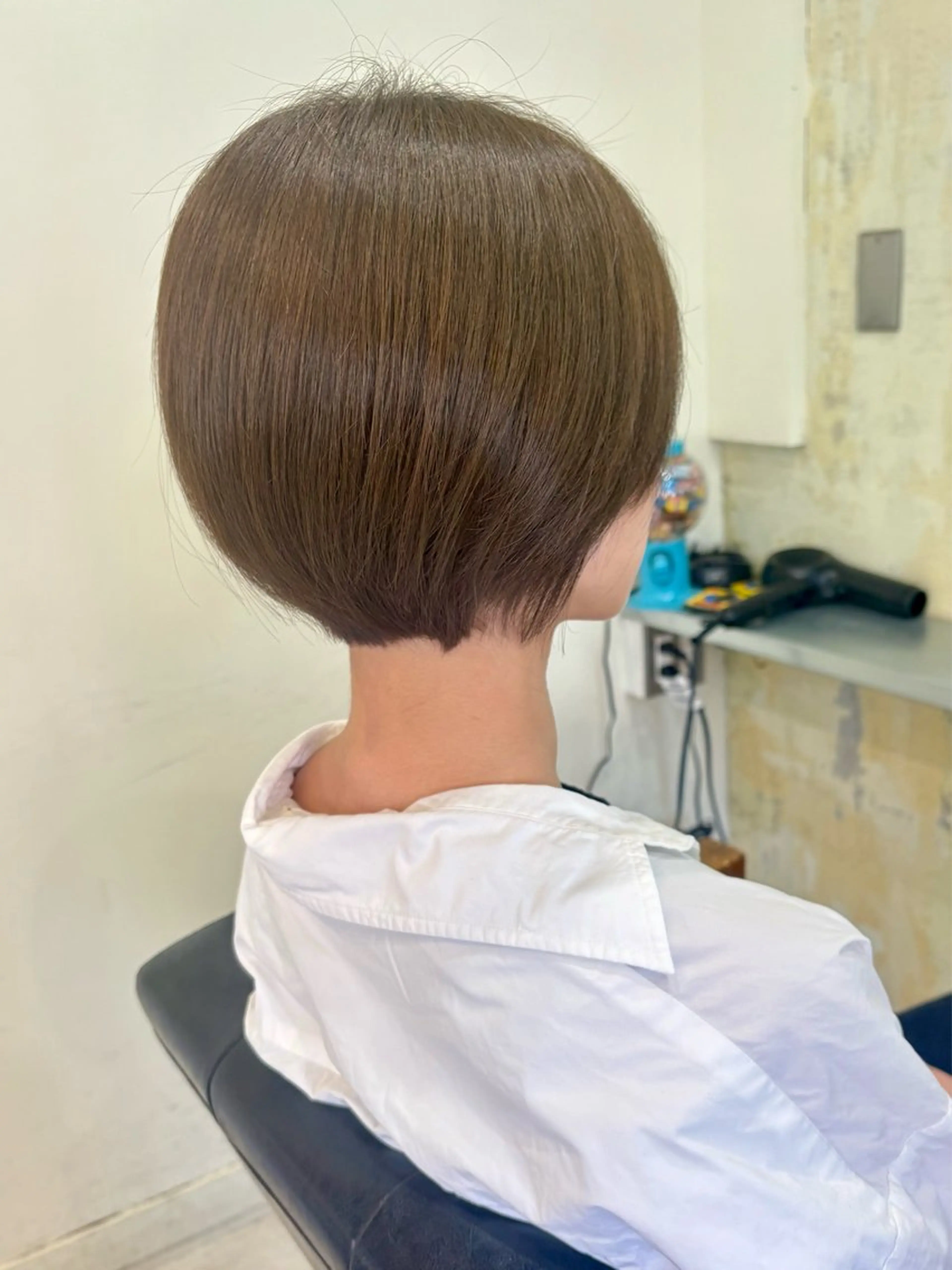 ショート カラー カット ヘアカラー トリートメント ヘッドスパ NATSUMI AR.MARAのヘアスタイル