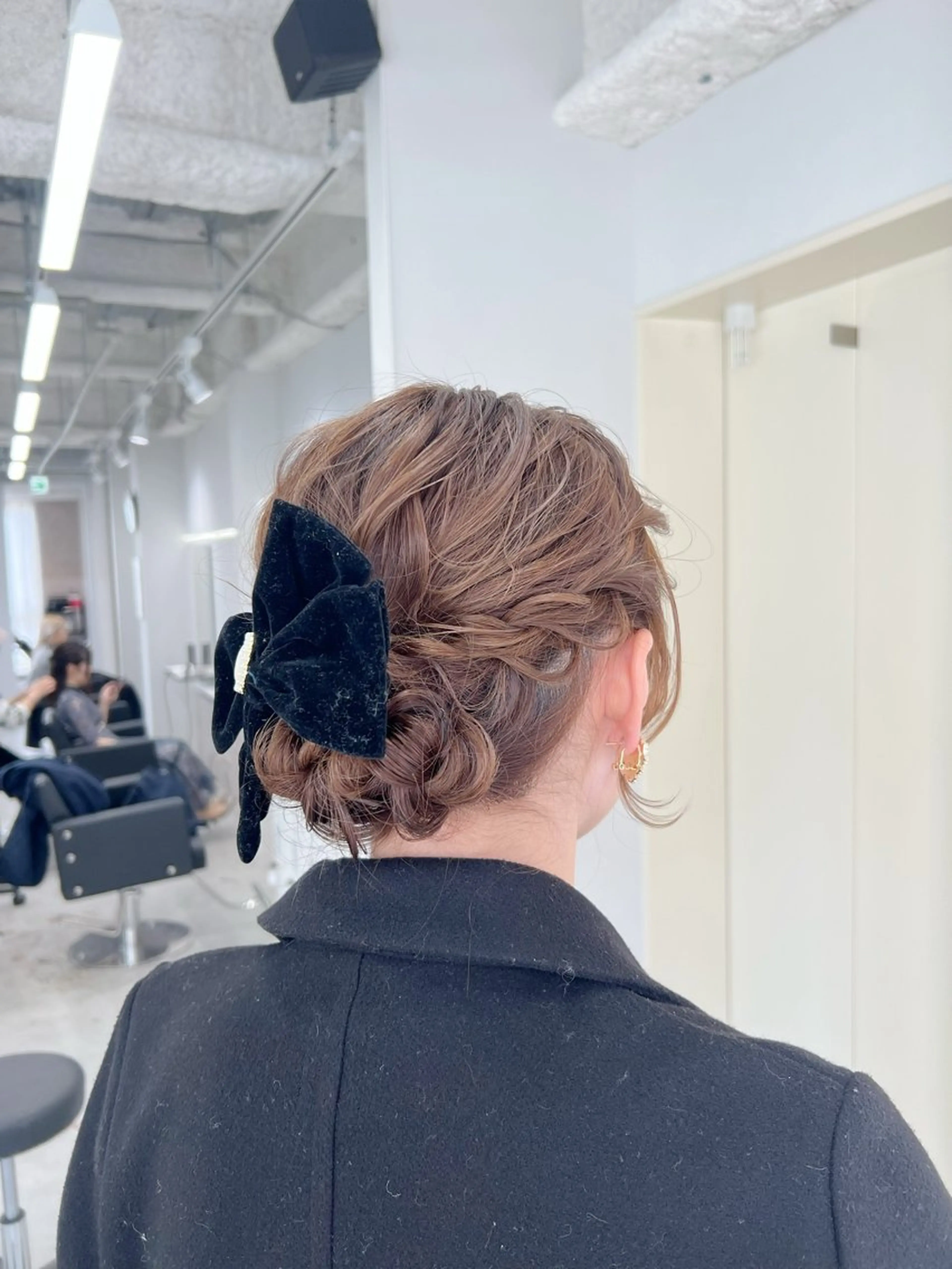 ミディアム ヘアセット maya レイヤーカットのヘアスタイル