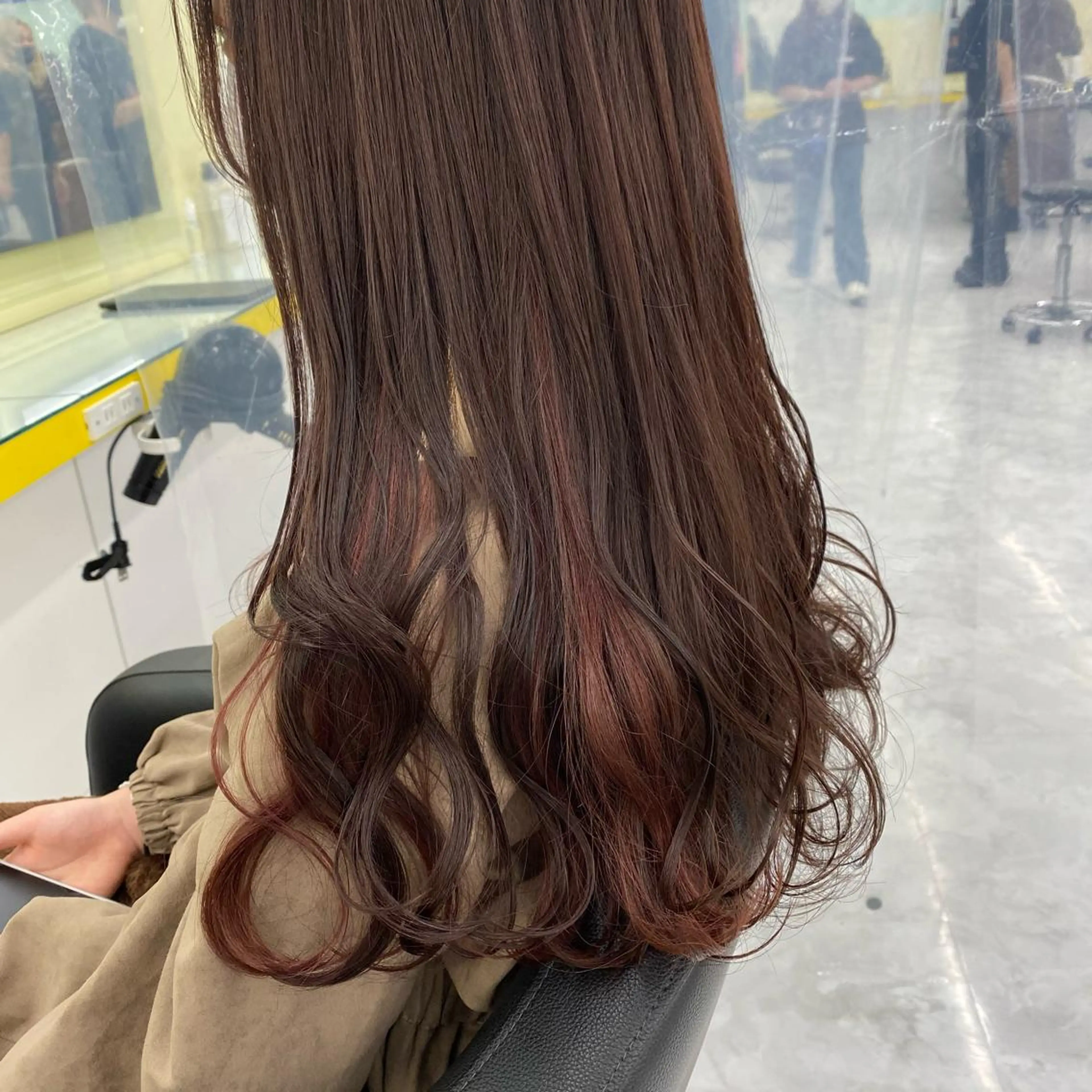 セミロング カラー ヘアアレンジ ヘアカラー トリートメント GOTODAY shair salon 横浜mare店所属・mai🍑暖色カラー /レイヤー💖のヘアスタイル