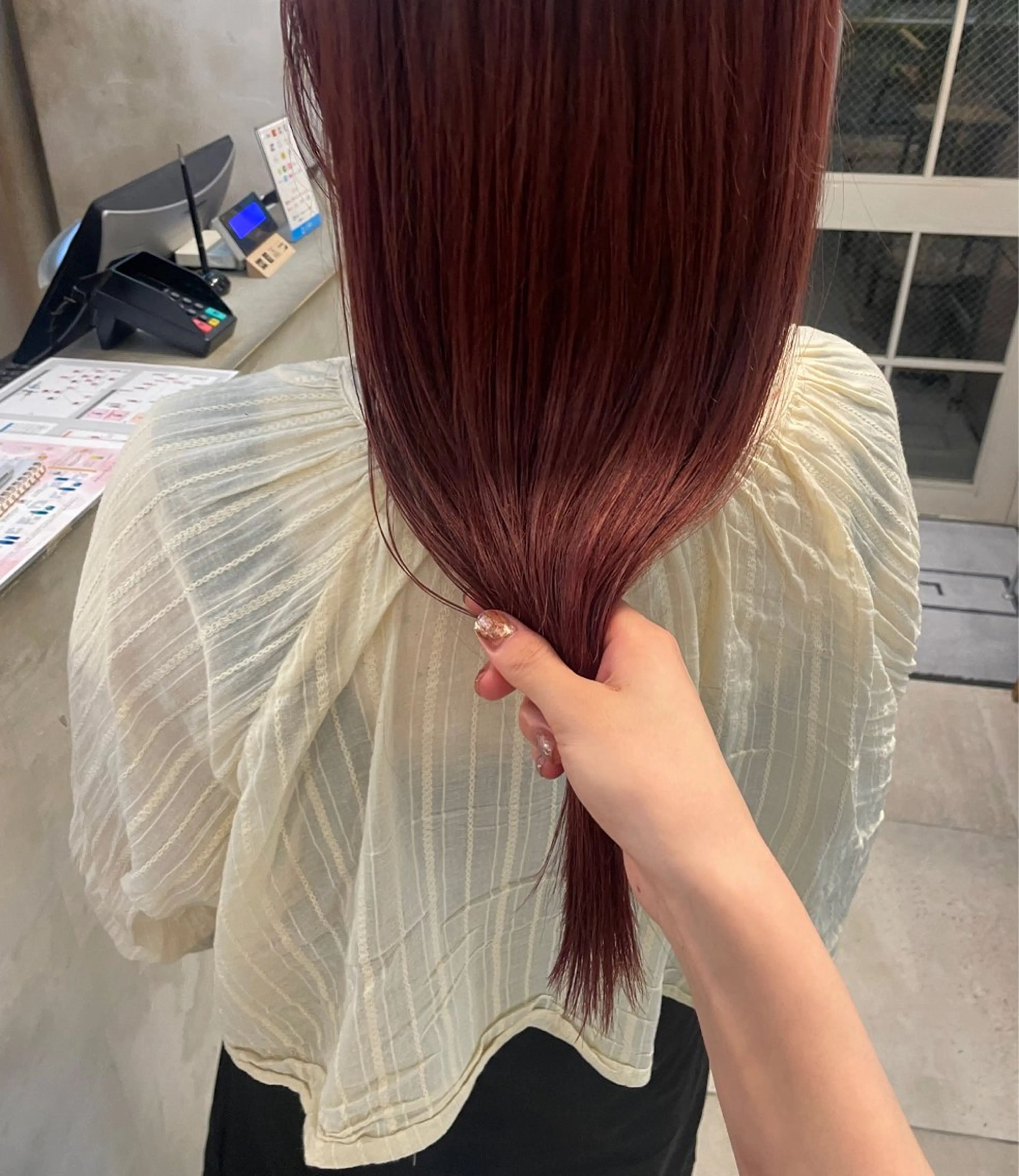 ロング カラー カット ヘアカラー トリートメント miyu  / 柔らかい透明感カラーのヘアスタイル