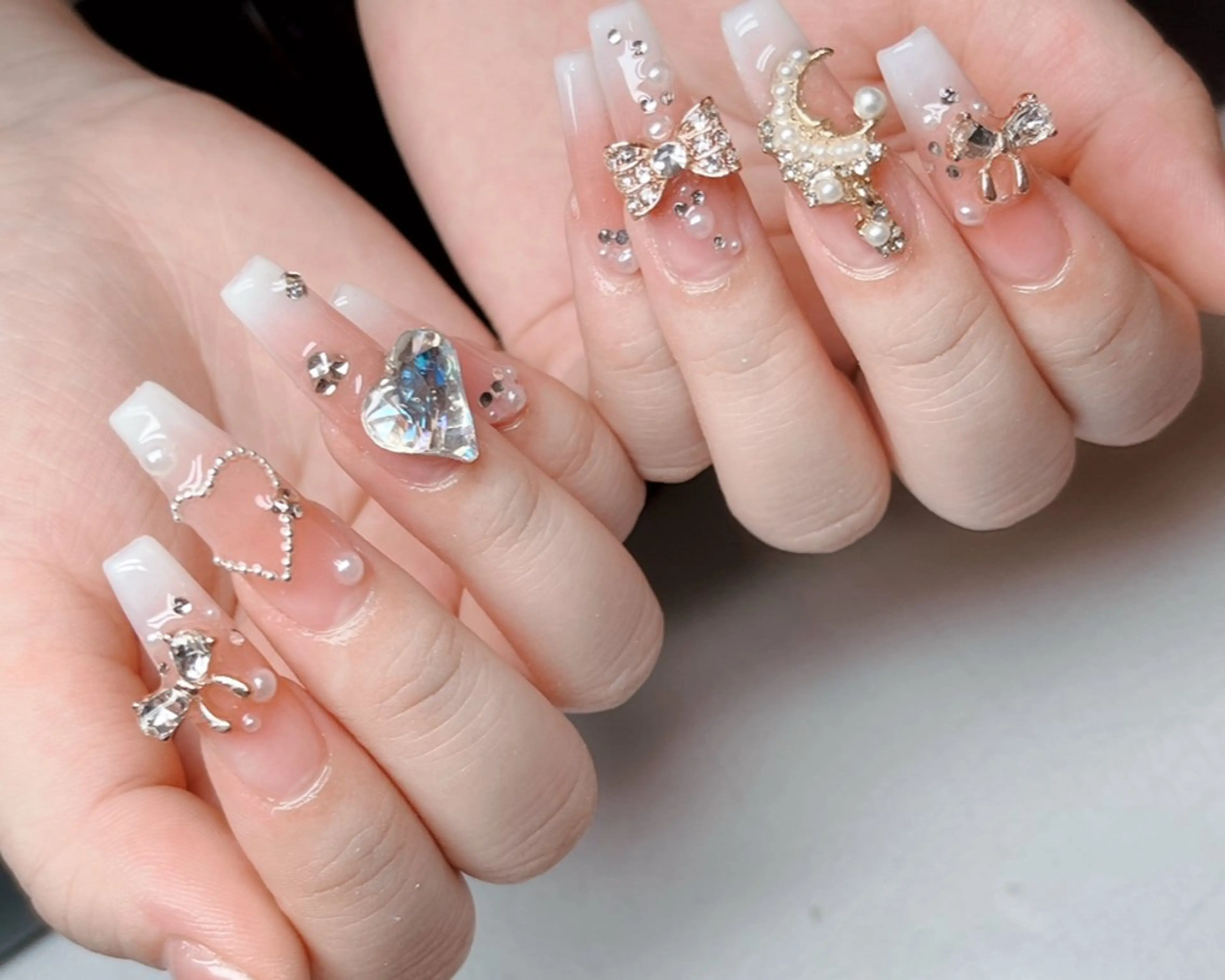 ロング 🖤スカルプ専門店 新宿・MR🖤のネイルデザイン