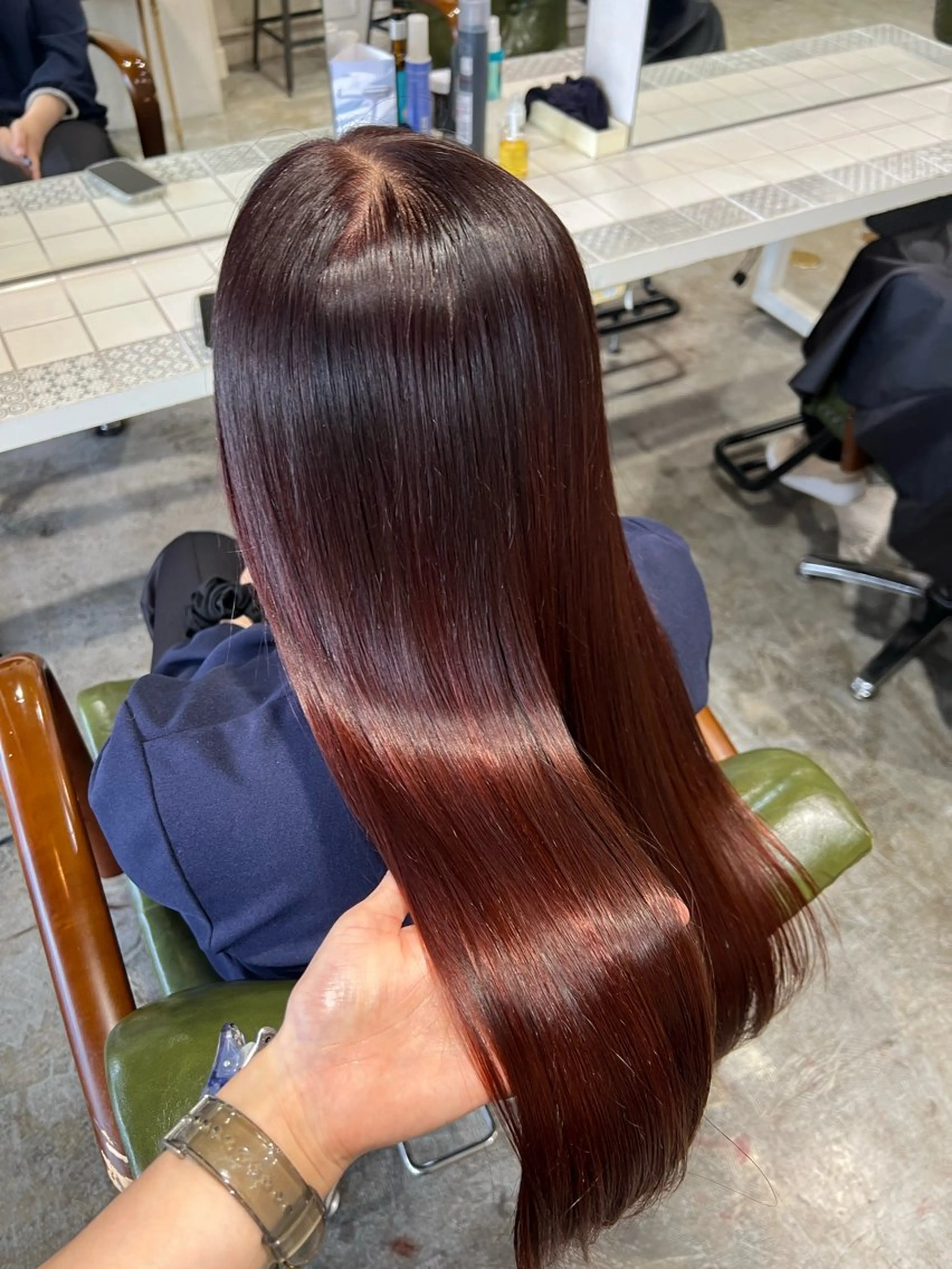 セミロング カラー ヘアアレンジ ブラウンカラー レッドカラー レッドブラウン ヘアカラー トリートメント ヘアセット 金子 廉のヘアスタイル