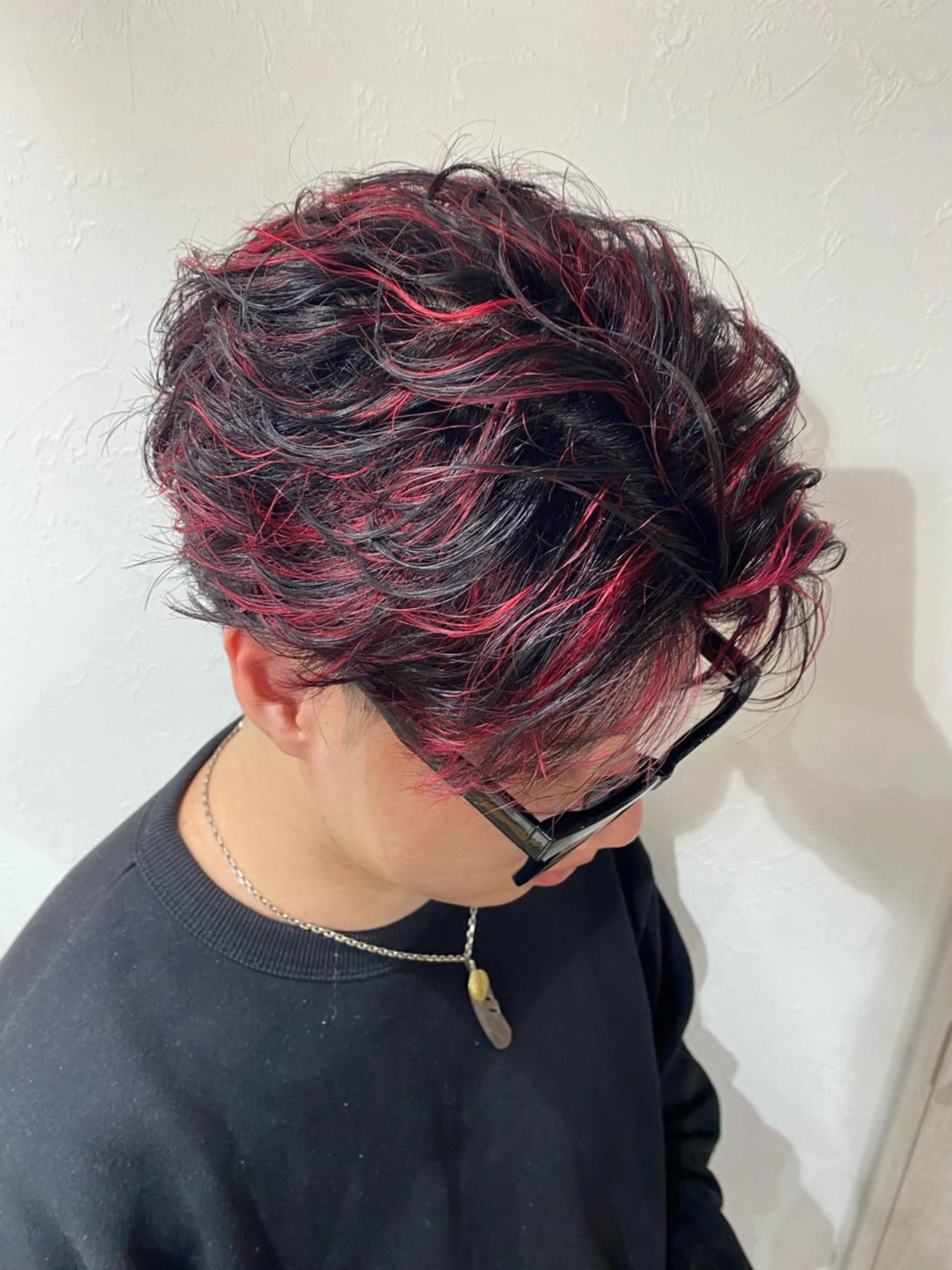 ショート メンズ メンズハイライト ハイライト 大内 良斗のヘアスタイル