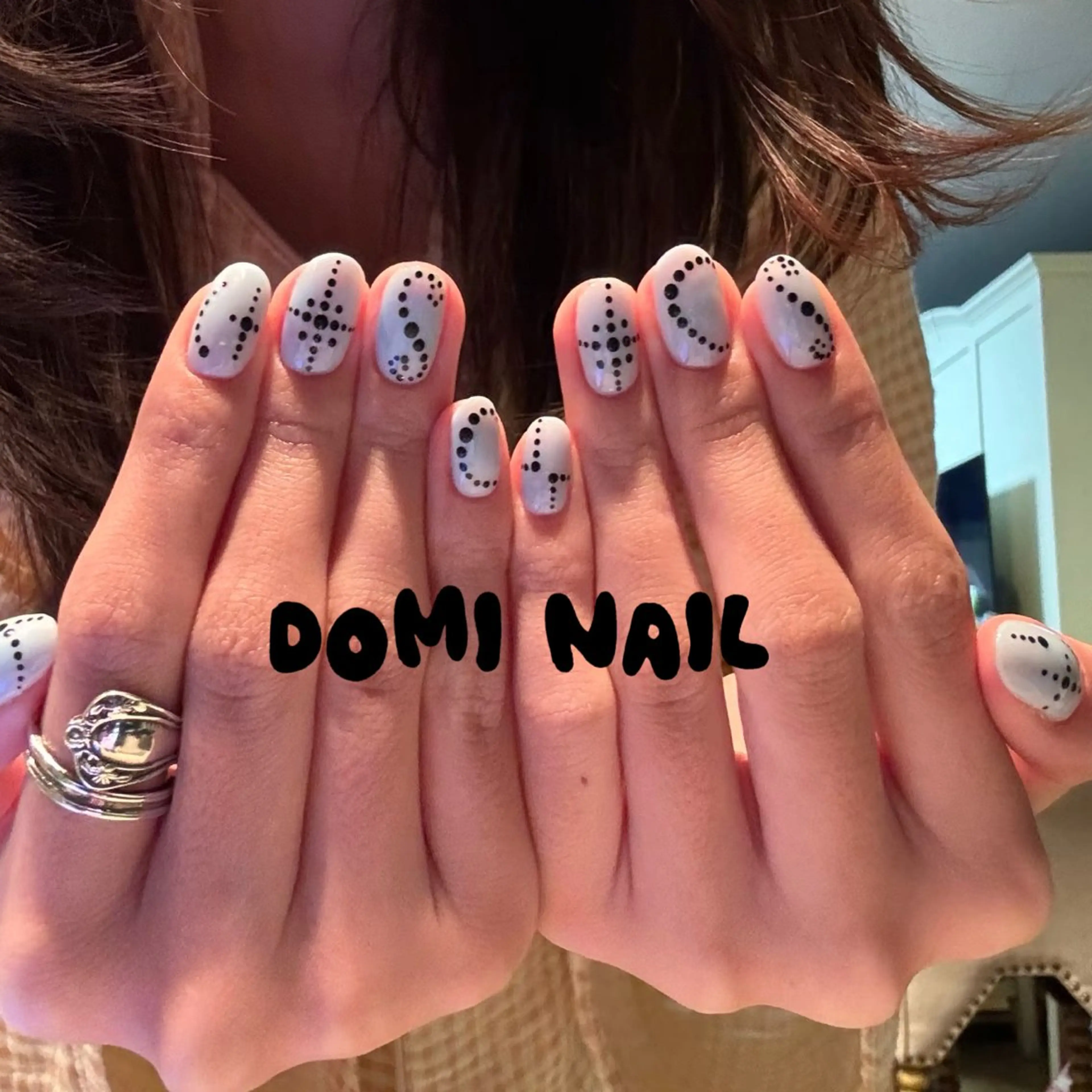 ネイル ドット 持ち込み ハンドネイル Domi Nail Salonのネイルデザイン