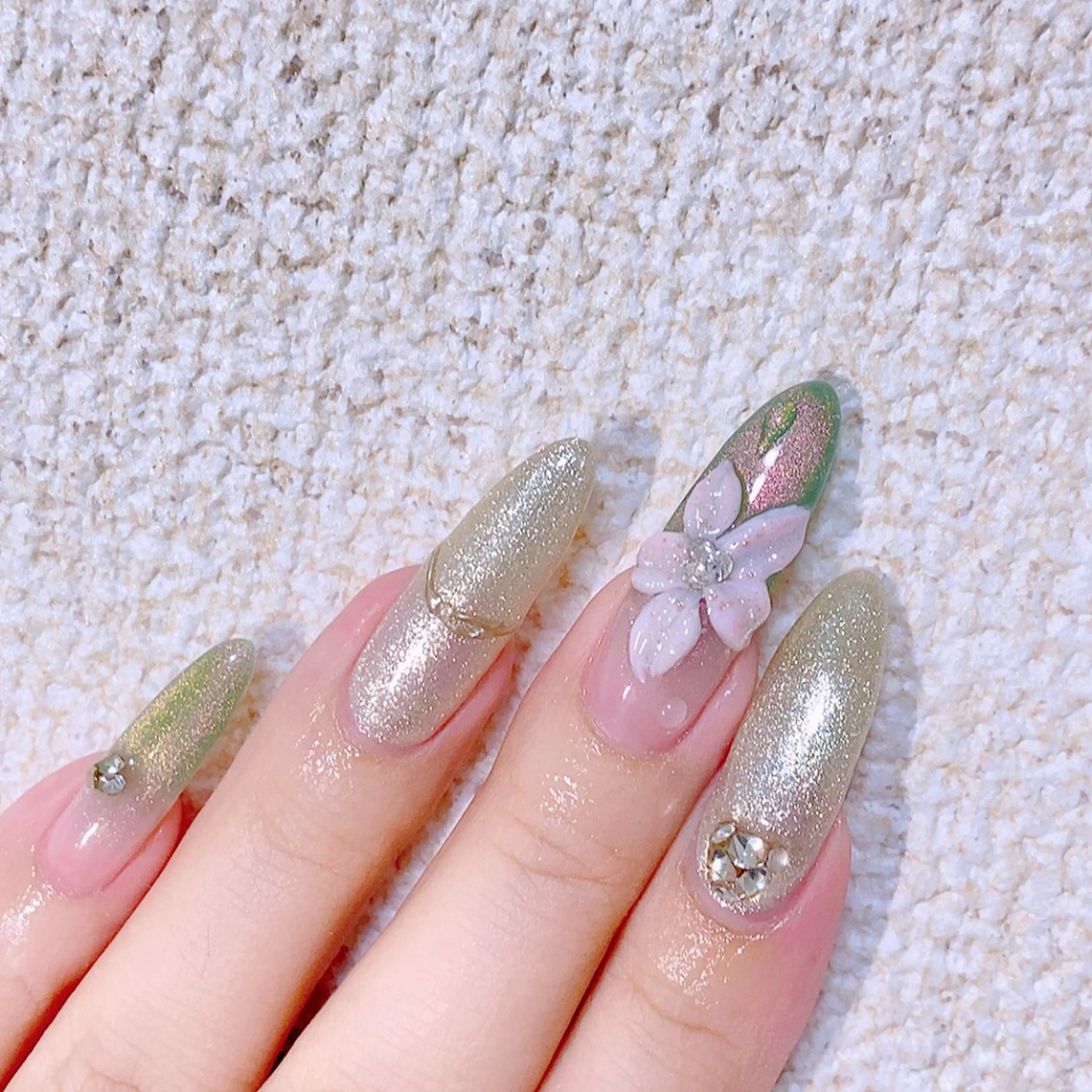 ネイル アートネイル グラデーション ロングネイル マグネットネイル 夏ネイル Nail Yunaのネイルデザイン