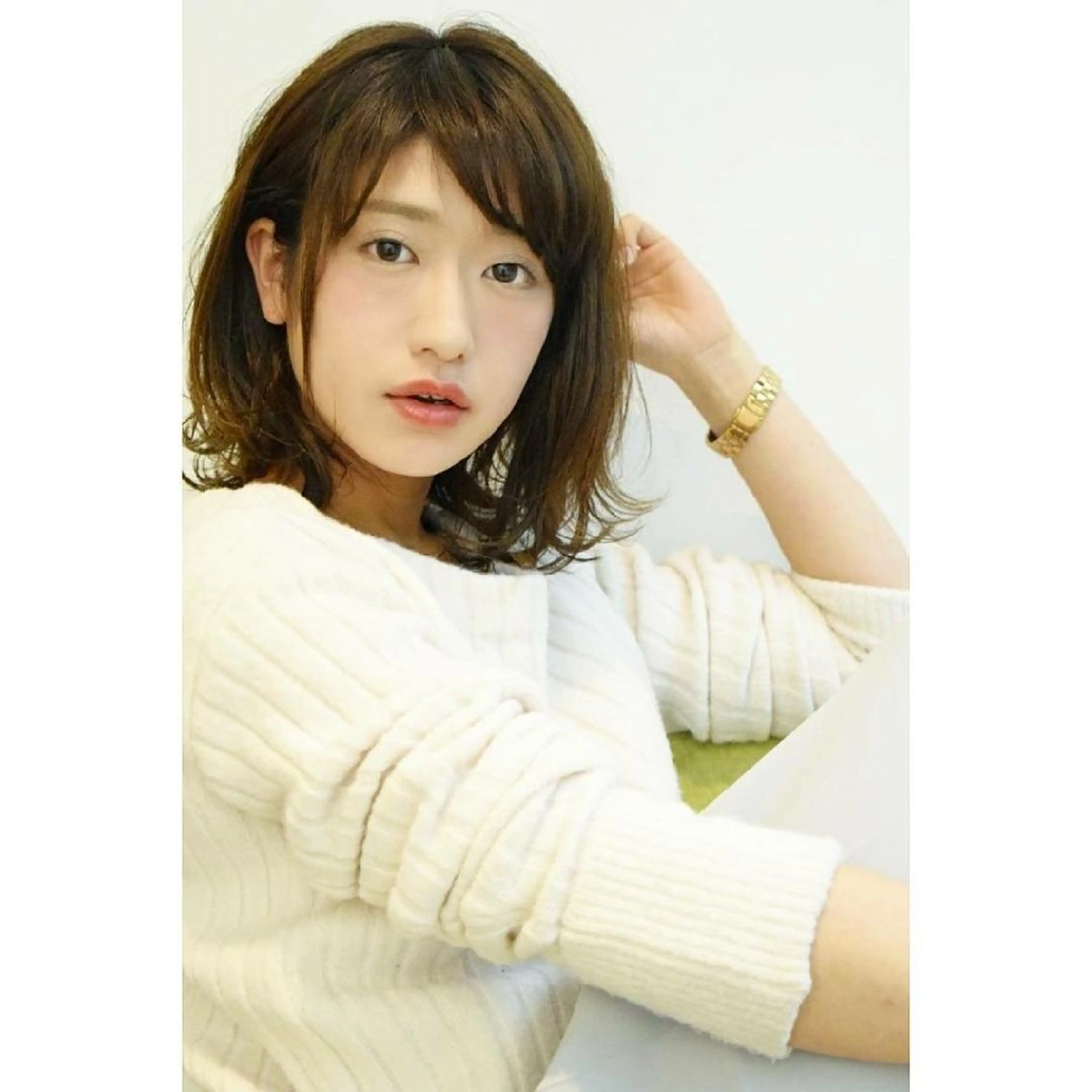 ミディアム カラー みなみ ゆうすけのヘアスタイル