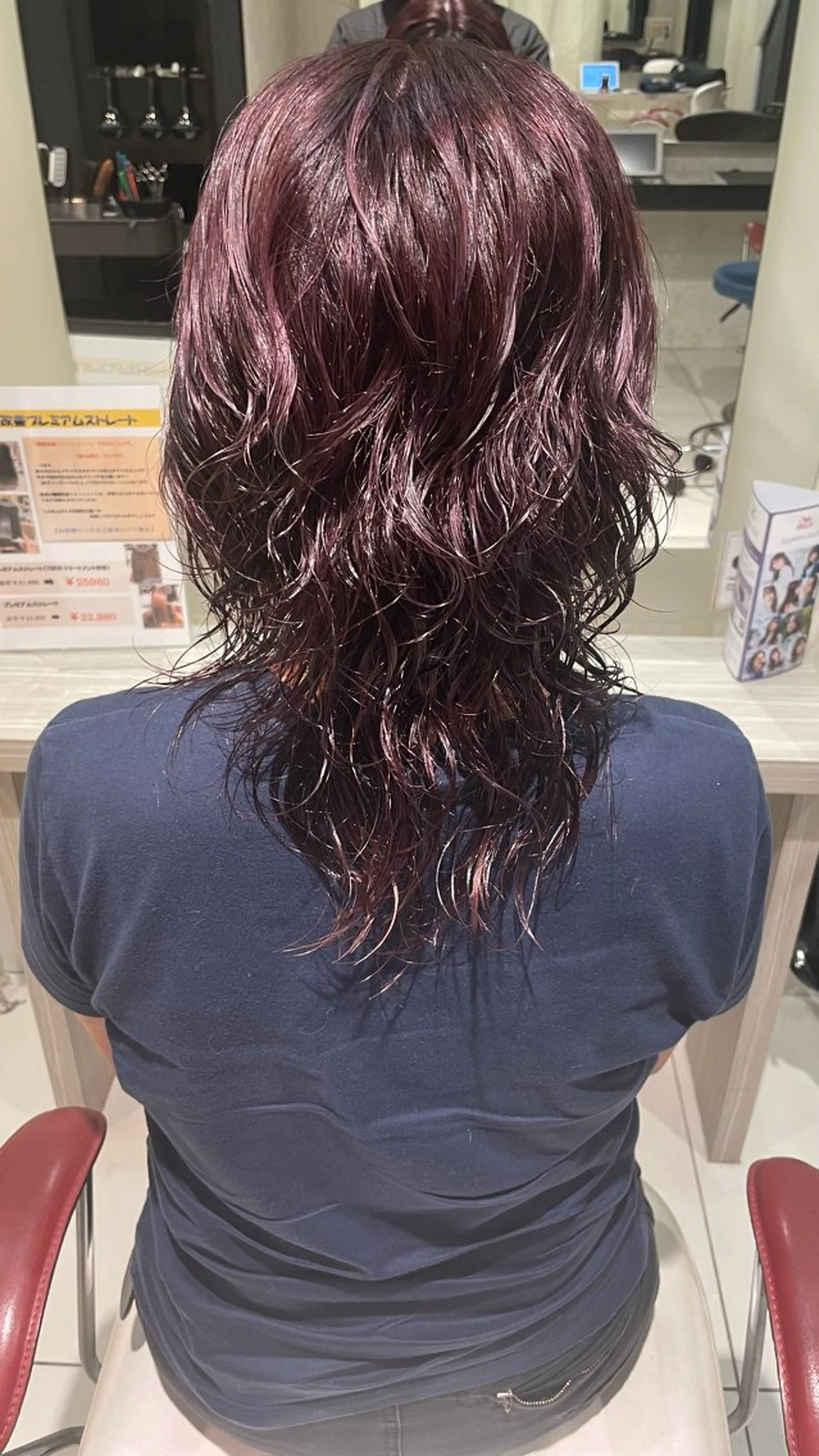 セミロング パーマ ヘアアレンジ 🎨 SHIORI🥀のヘアスタイル