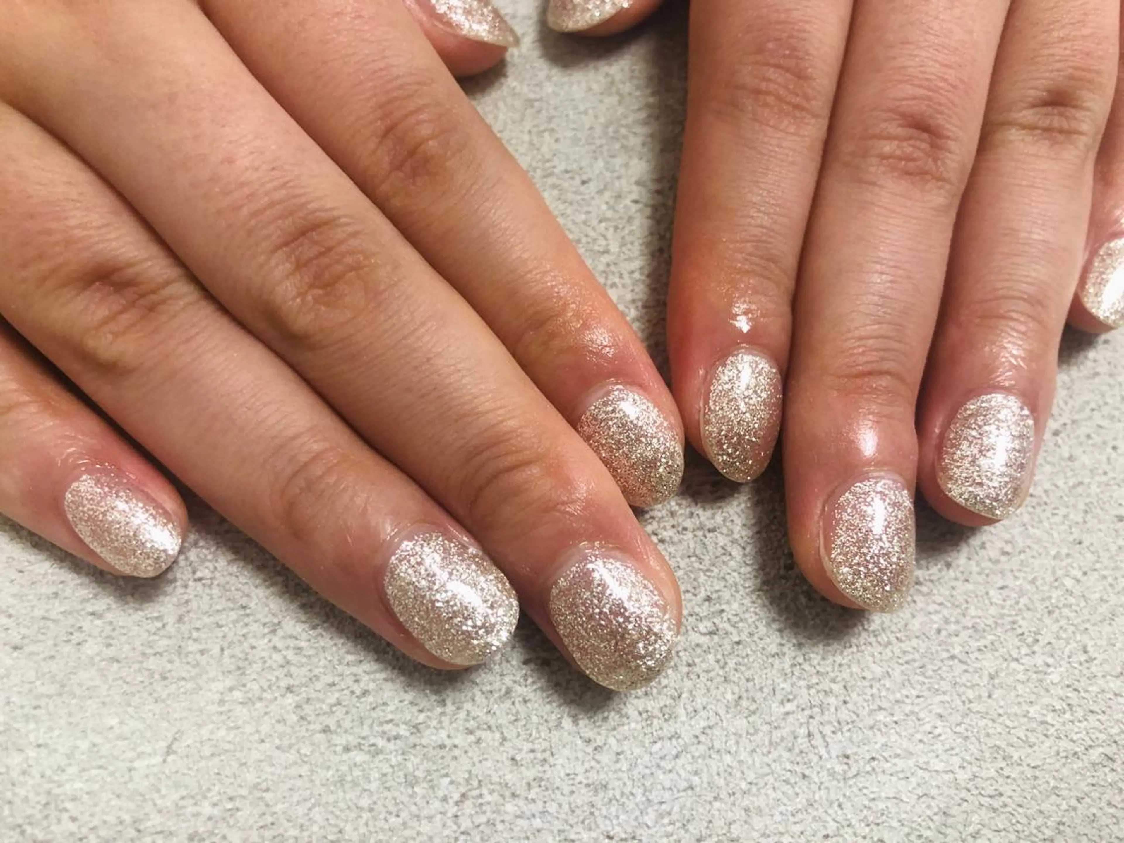 ネイル ラメ(グリッター) ワンカラーネイル ハンドネイル mogunail &blowのネイルデザイン