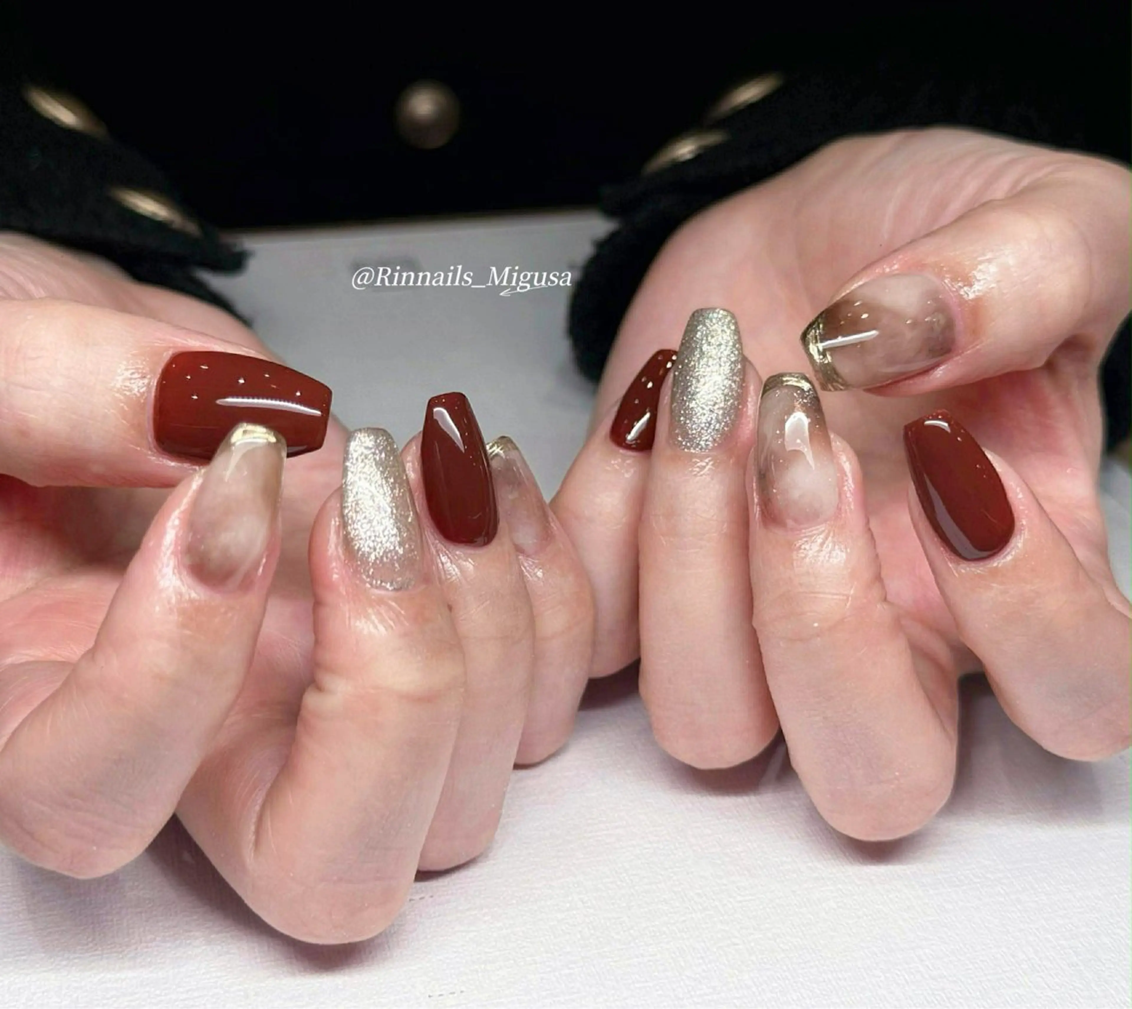 ミディアム 韓国風ヘア ハンドネイル RIN NAILS ᥫ᭡Migusaのネイルデザイン