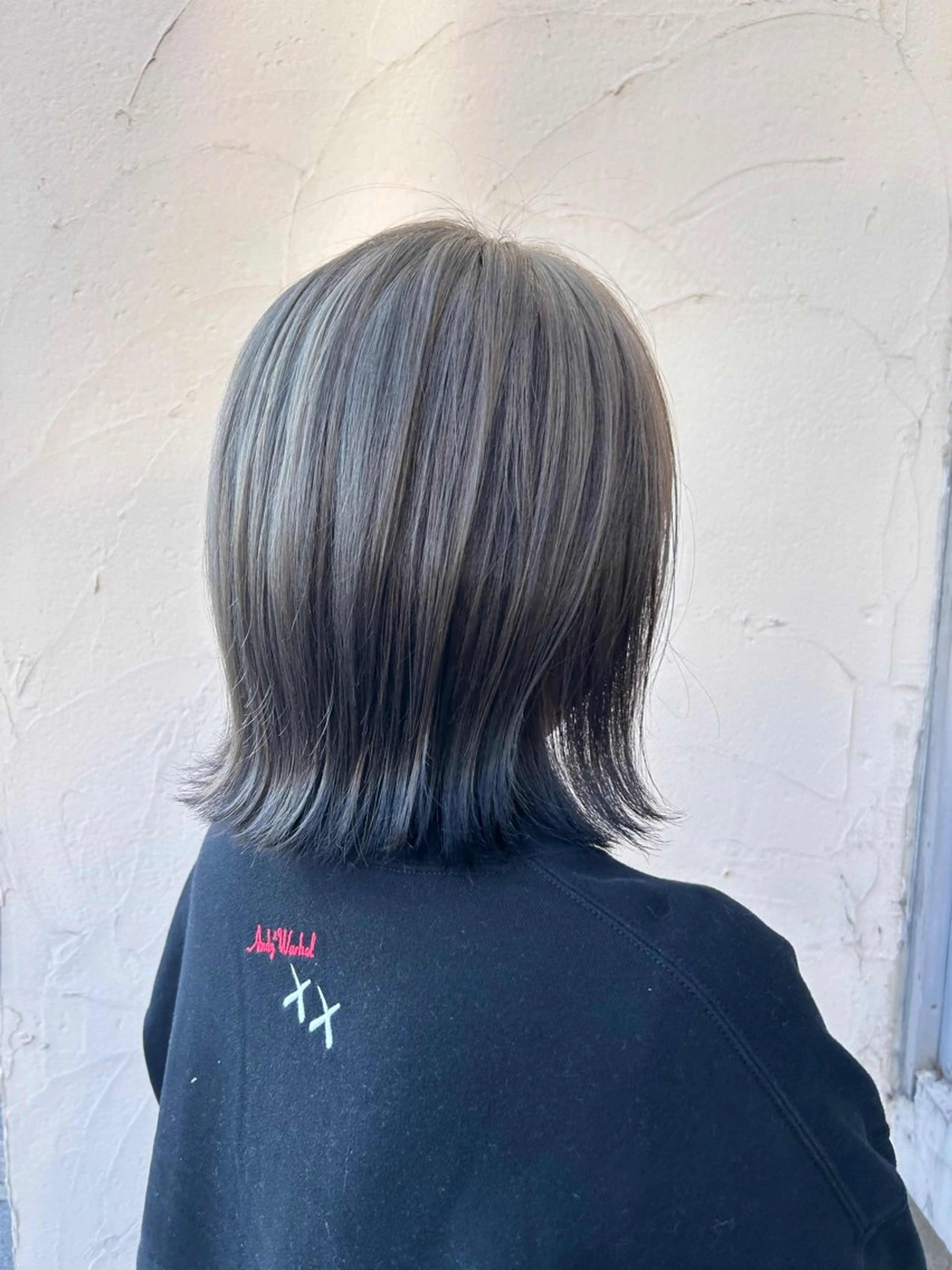 ミディアム カット ヘアカラー 井上 萌のヘアスタイル