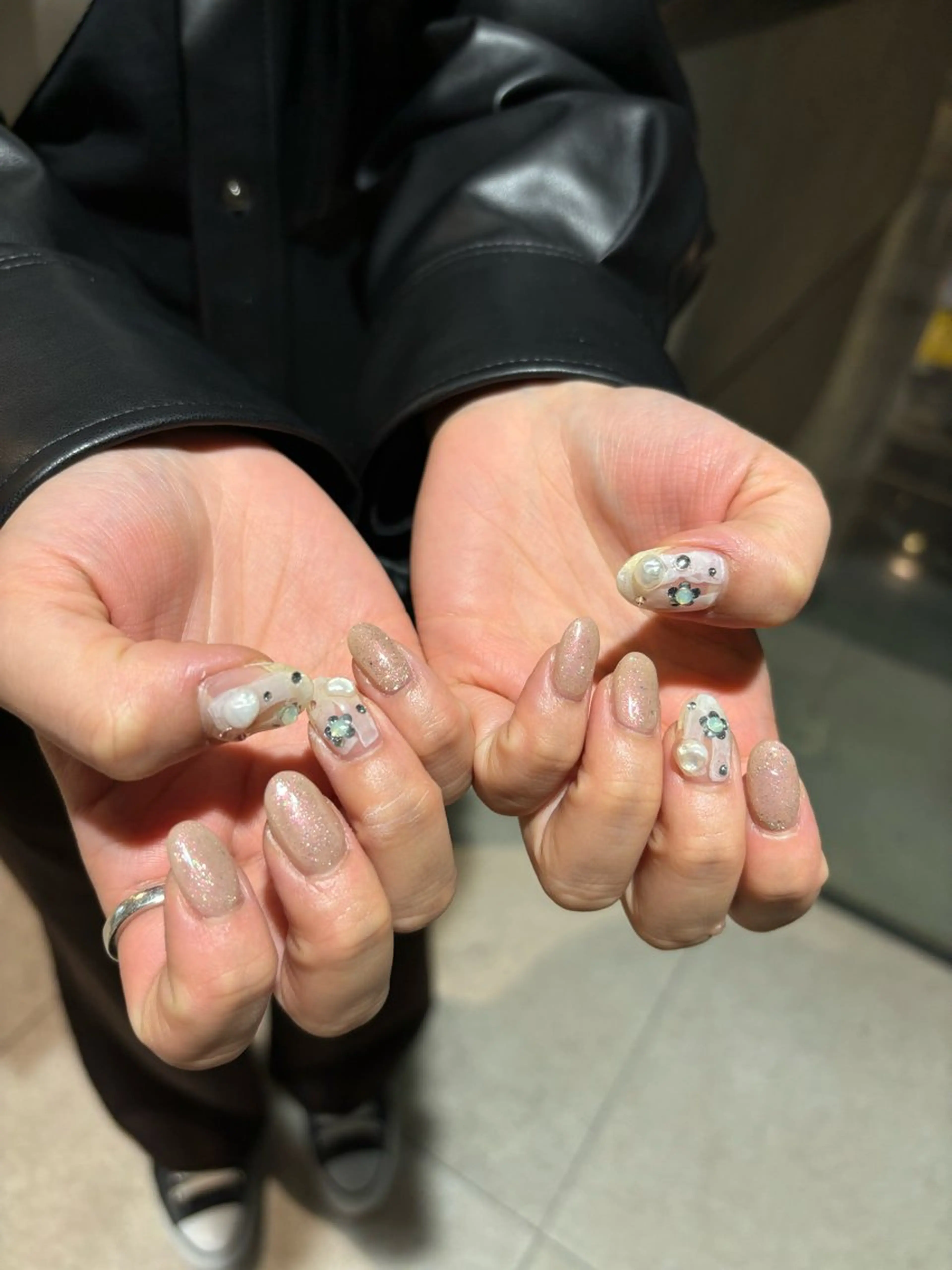 ネイル ハンドネイル mano Hanaのネイルデザイン