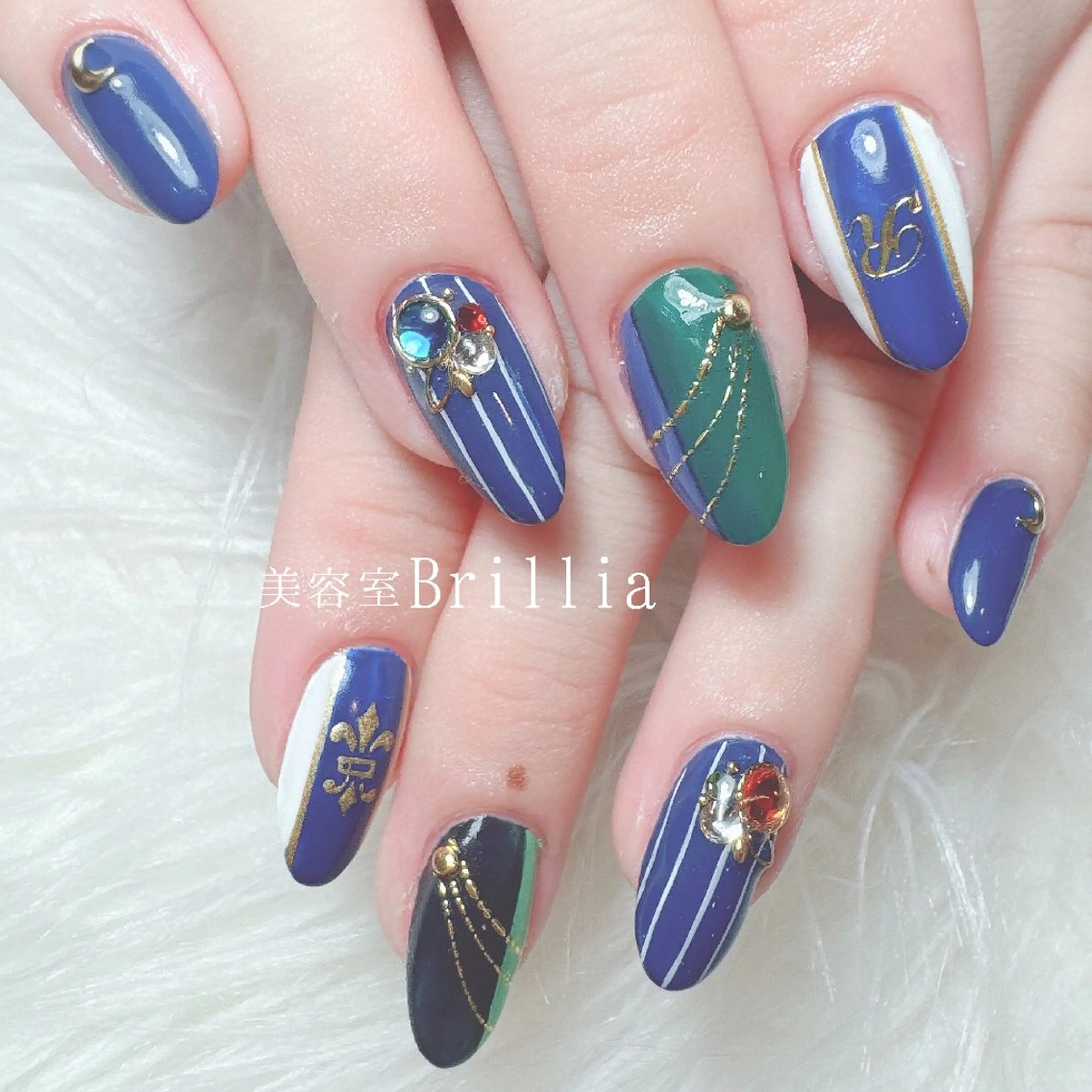 ネイル ハンドネイル 柴田 彩のネイルデザイン