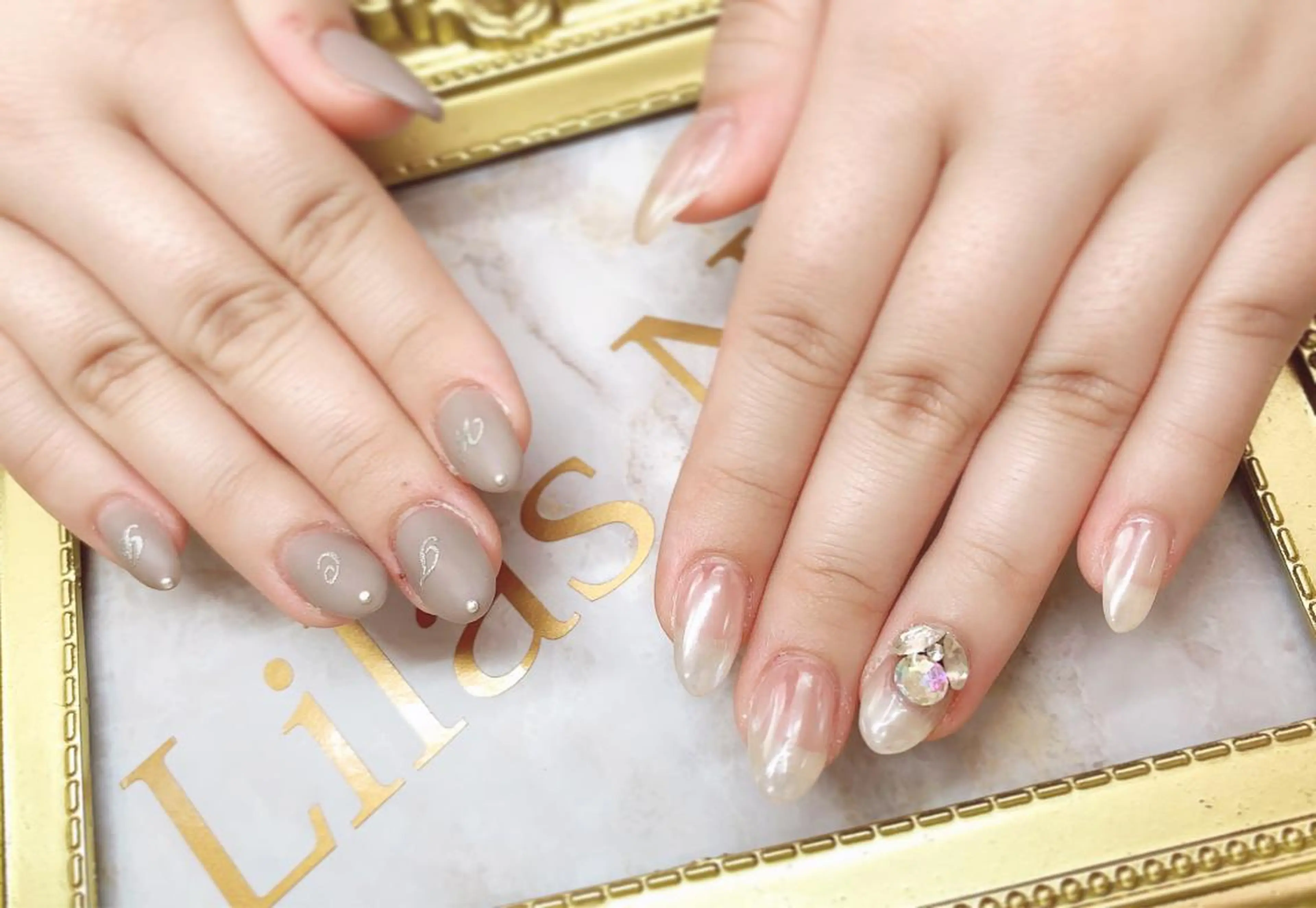 ネイル オーロラネイル ジェルネイル ハードジェル ロングネイル マットネイル Lilas Nailのネイルデザイン