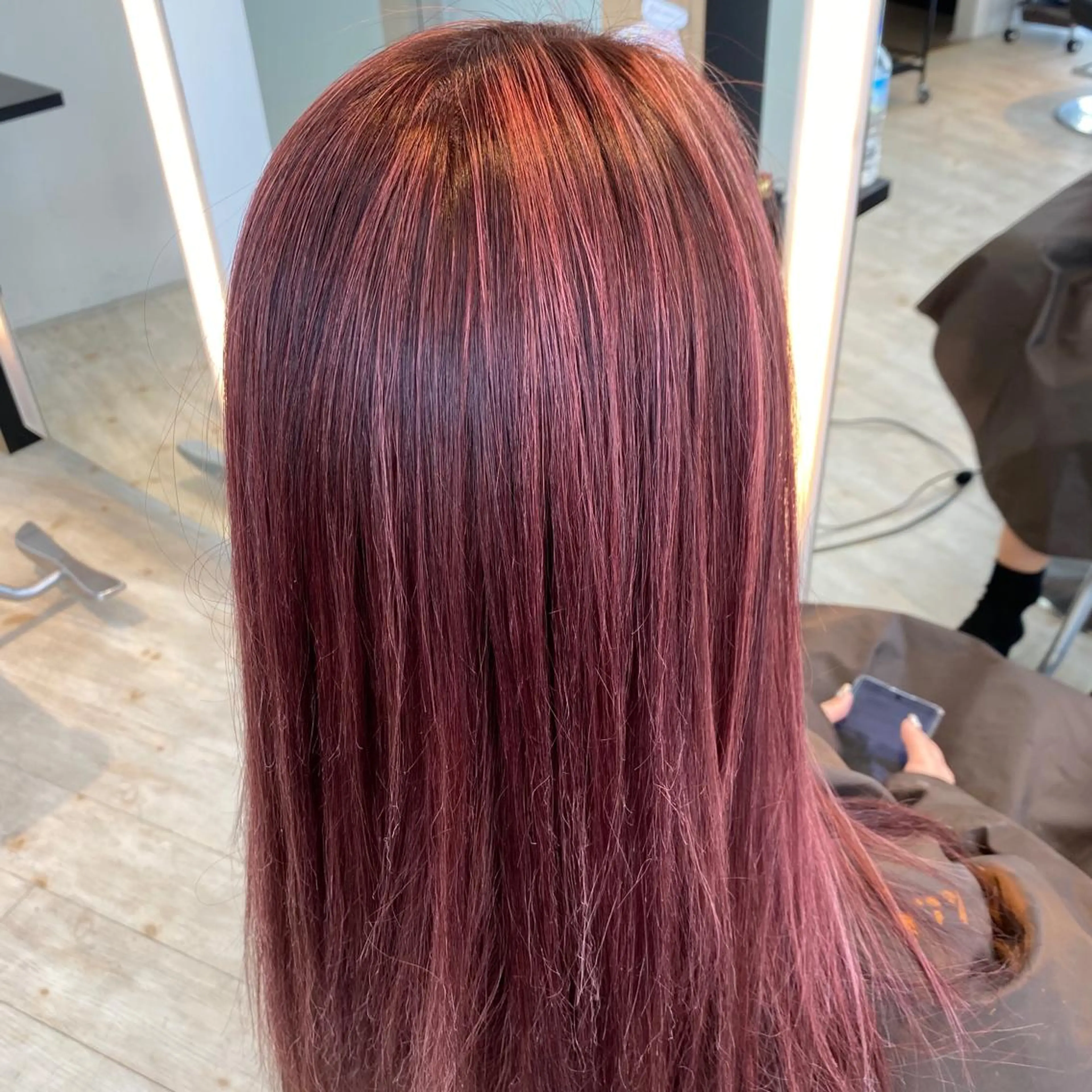 ロング カラー ハイライトカラー ピンクカラー ハイライト 井手 孔介のヘアスタイル