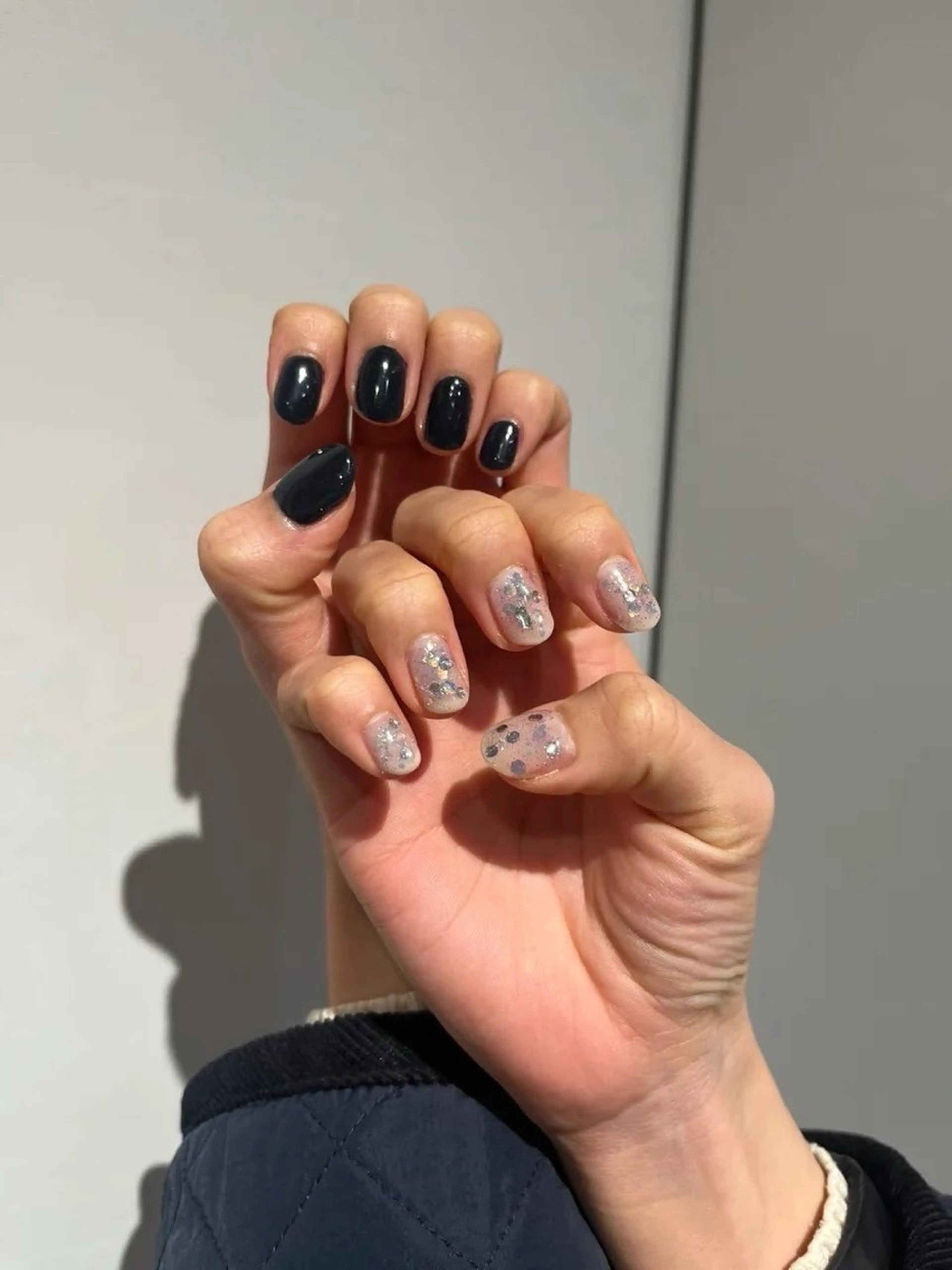 ネイル AMRITA omotesando所属・艶カラー・:*個性派 ネイル🦋mire-のネイルデザイン