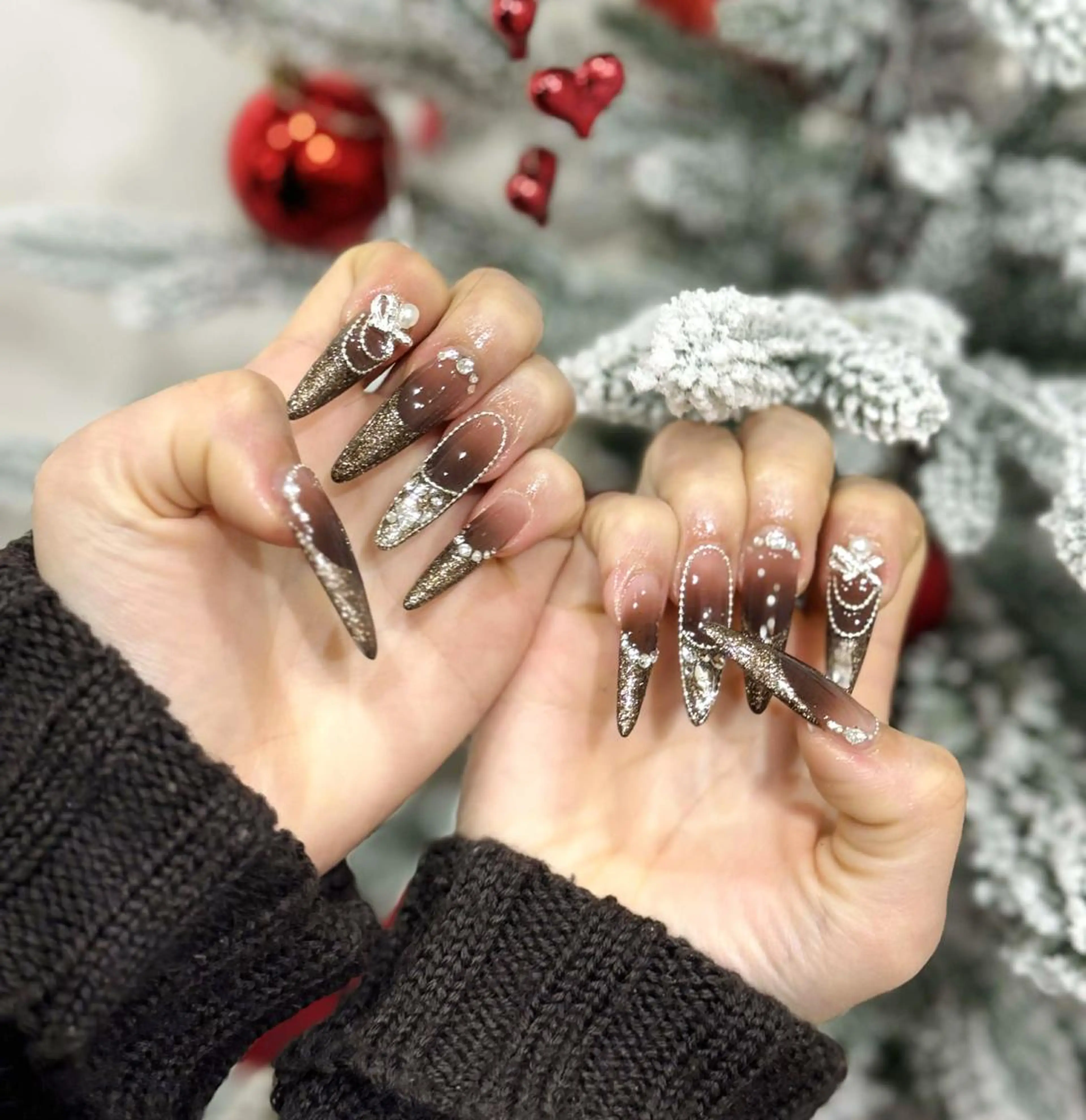 ネイル オーロラネイル ブルー チークネイル 長さ出し フットネイル ハンドネイル NAILS168 チップ長さ出し専門店のネイルデザイン