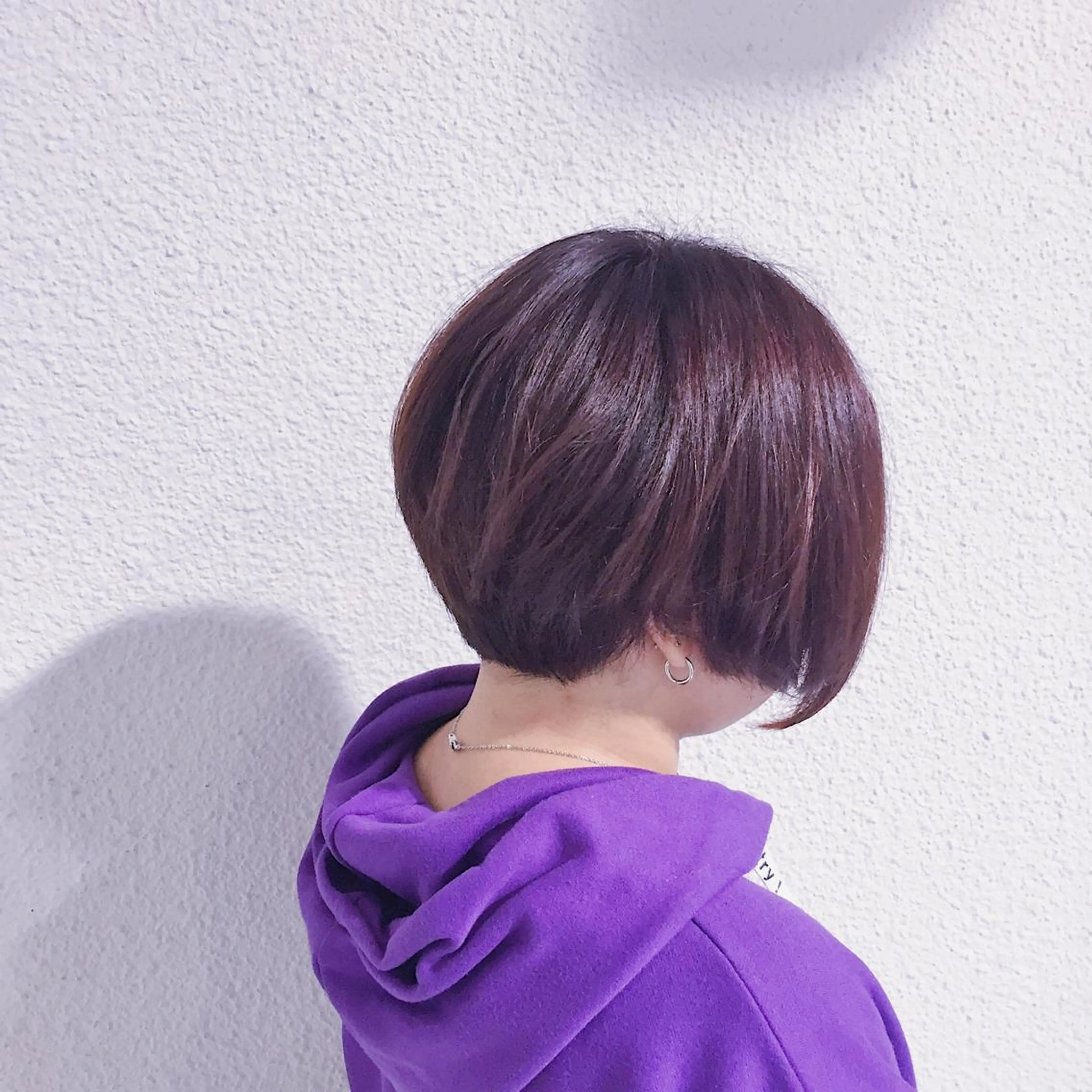 ショート カラー ブリーチ ダブルカラー グレージュ ハイライトカラー ハイトーンカラー LadyBeetle 山本泰史のヘアスタイル