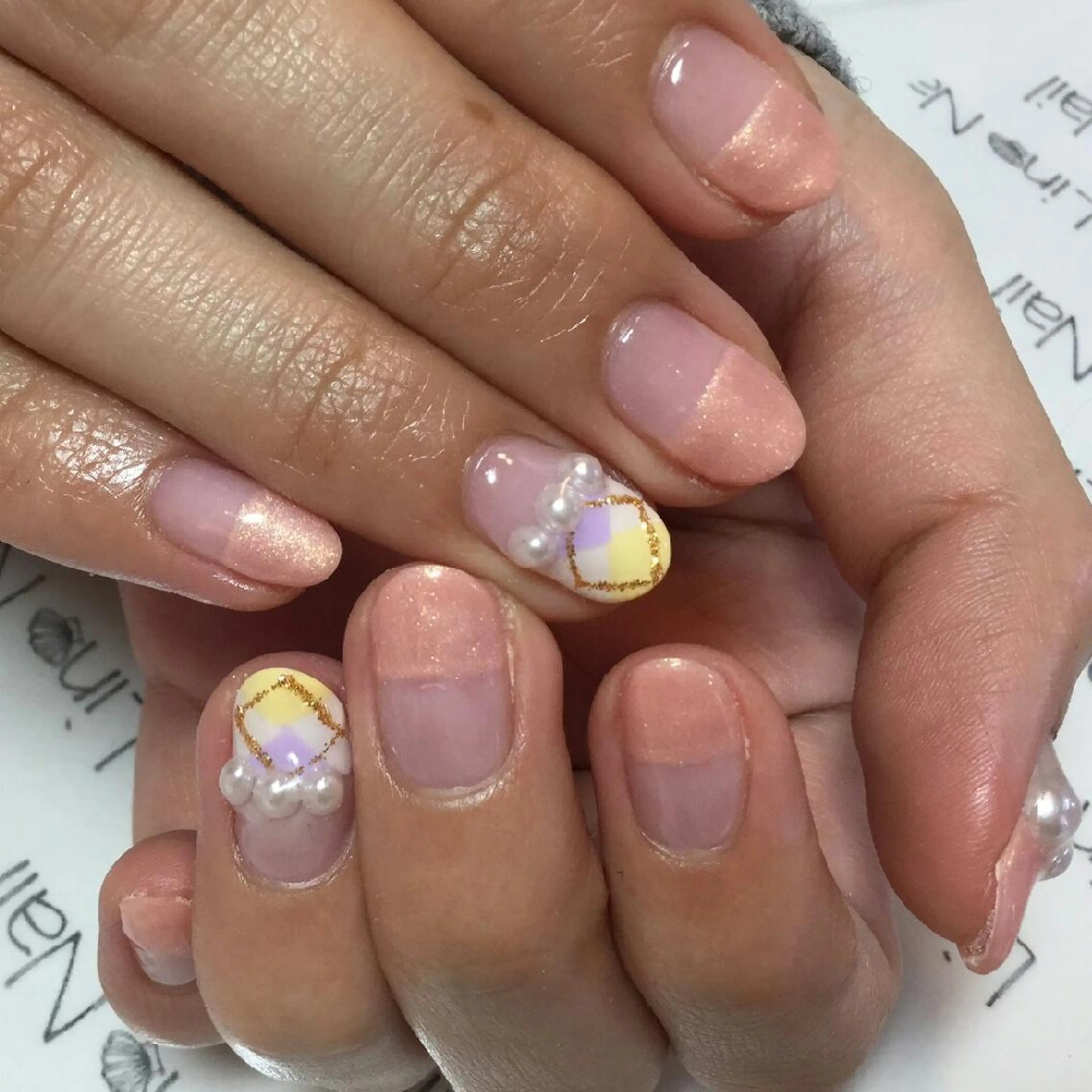 セミロング ミディアム ショート カラー ネイル まつエク Lino Nail sekitomiのネイルデザイン