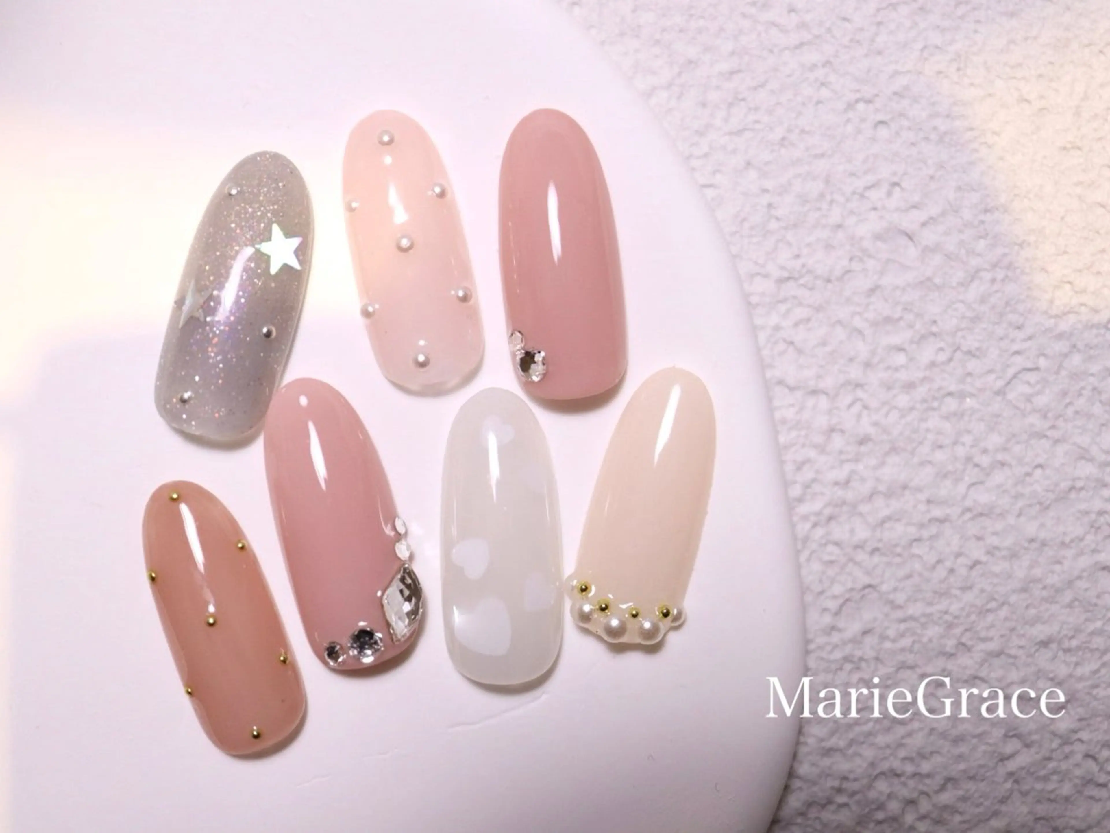 ネイル シンプルネイル Marie Graceのネイルデザイン