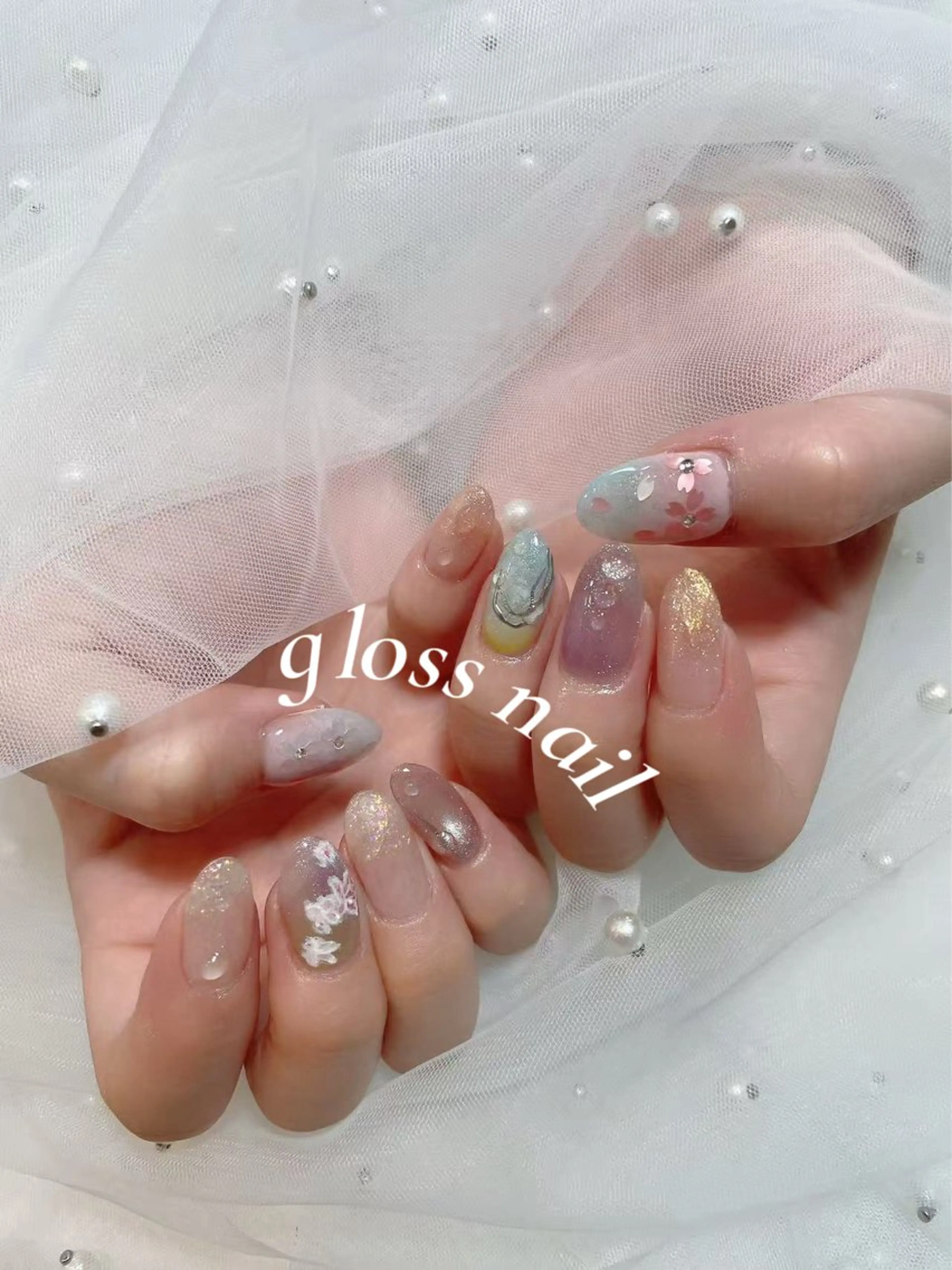 ネイル テンニン💞 gloss nailのネイルデザイン