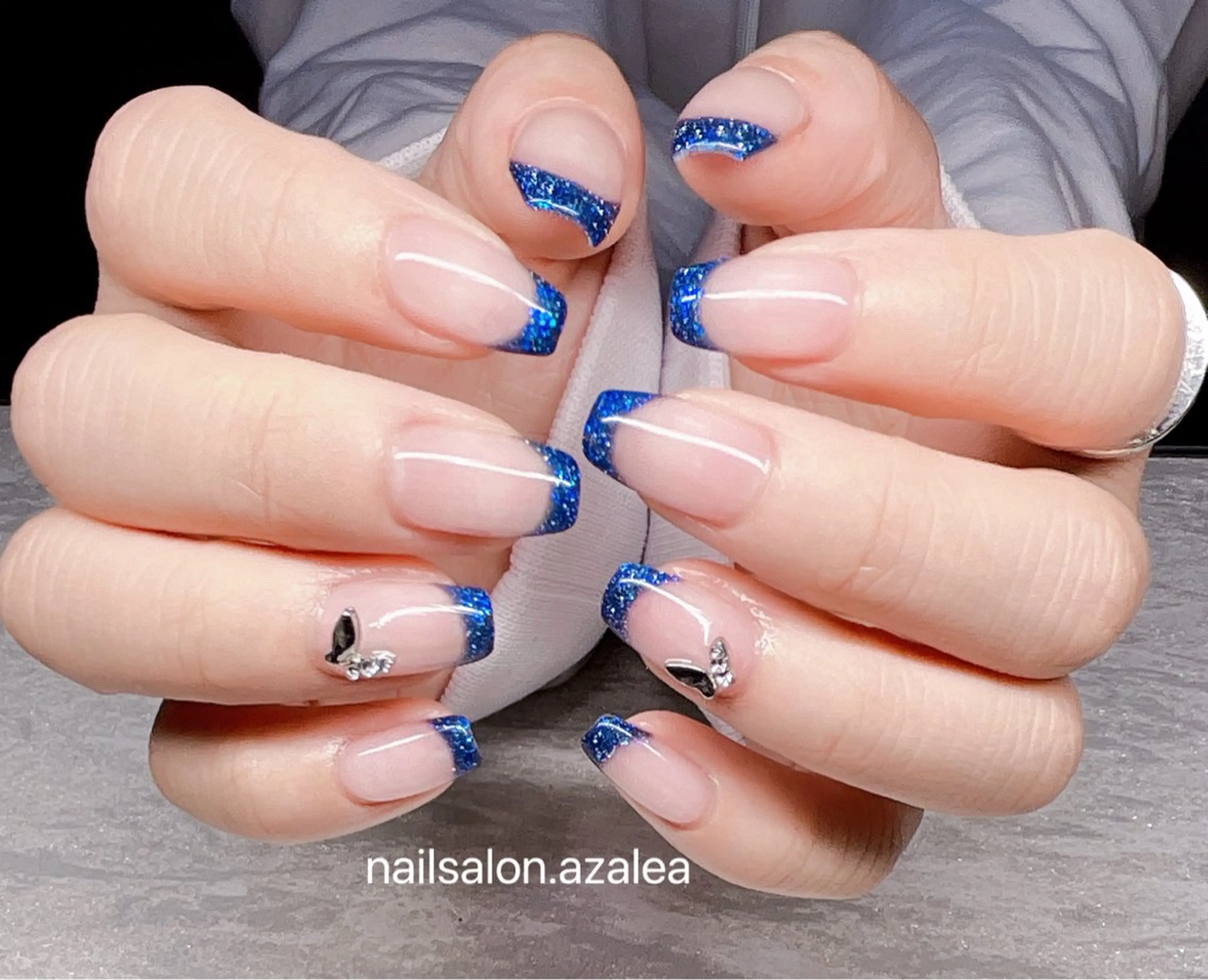 ネイル R inのネイルデザイン