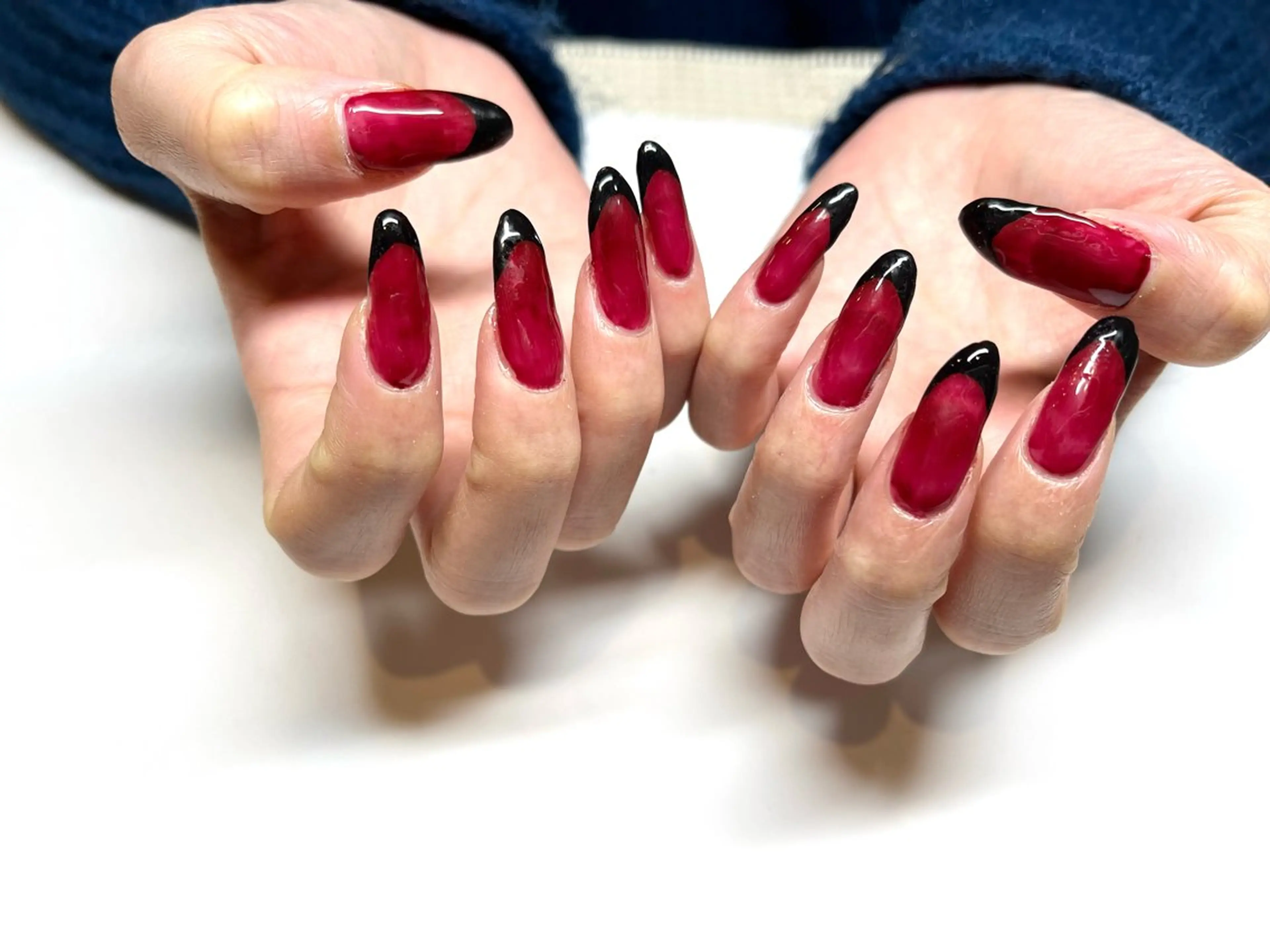 ネイル 岸本 郁美のネイルデザイン