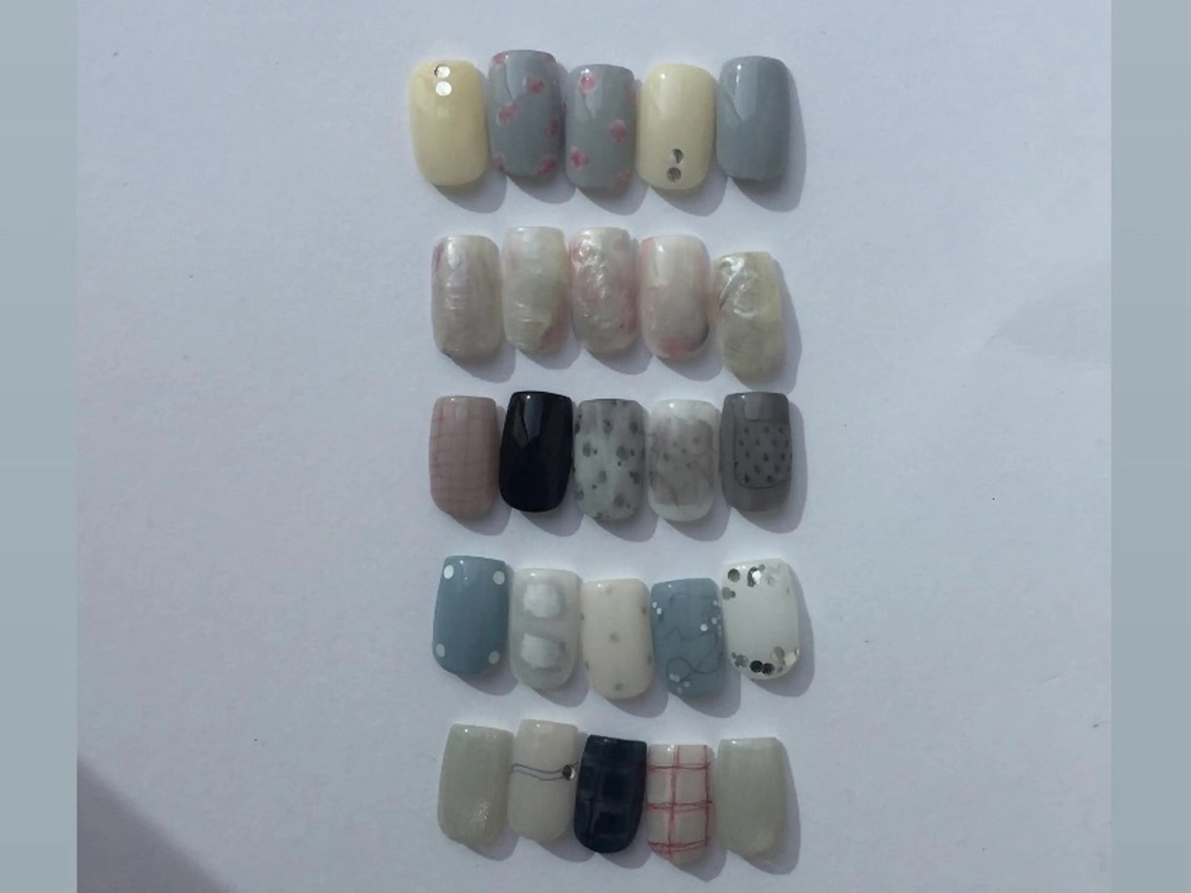 ネイル peil nailのネイルデザイン