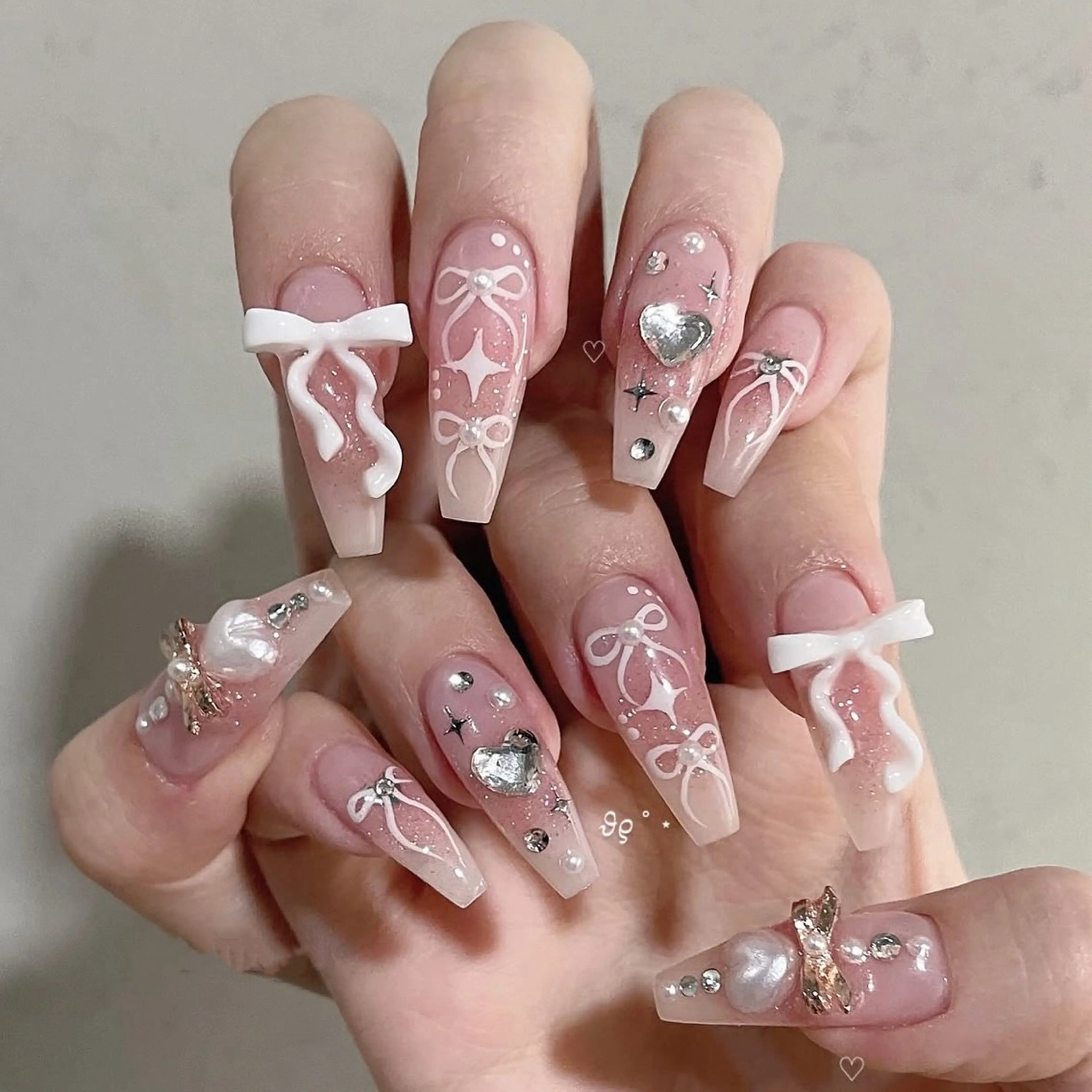 ネイル XIINH NAIL SALONのネイルデザイン