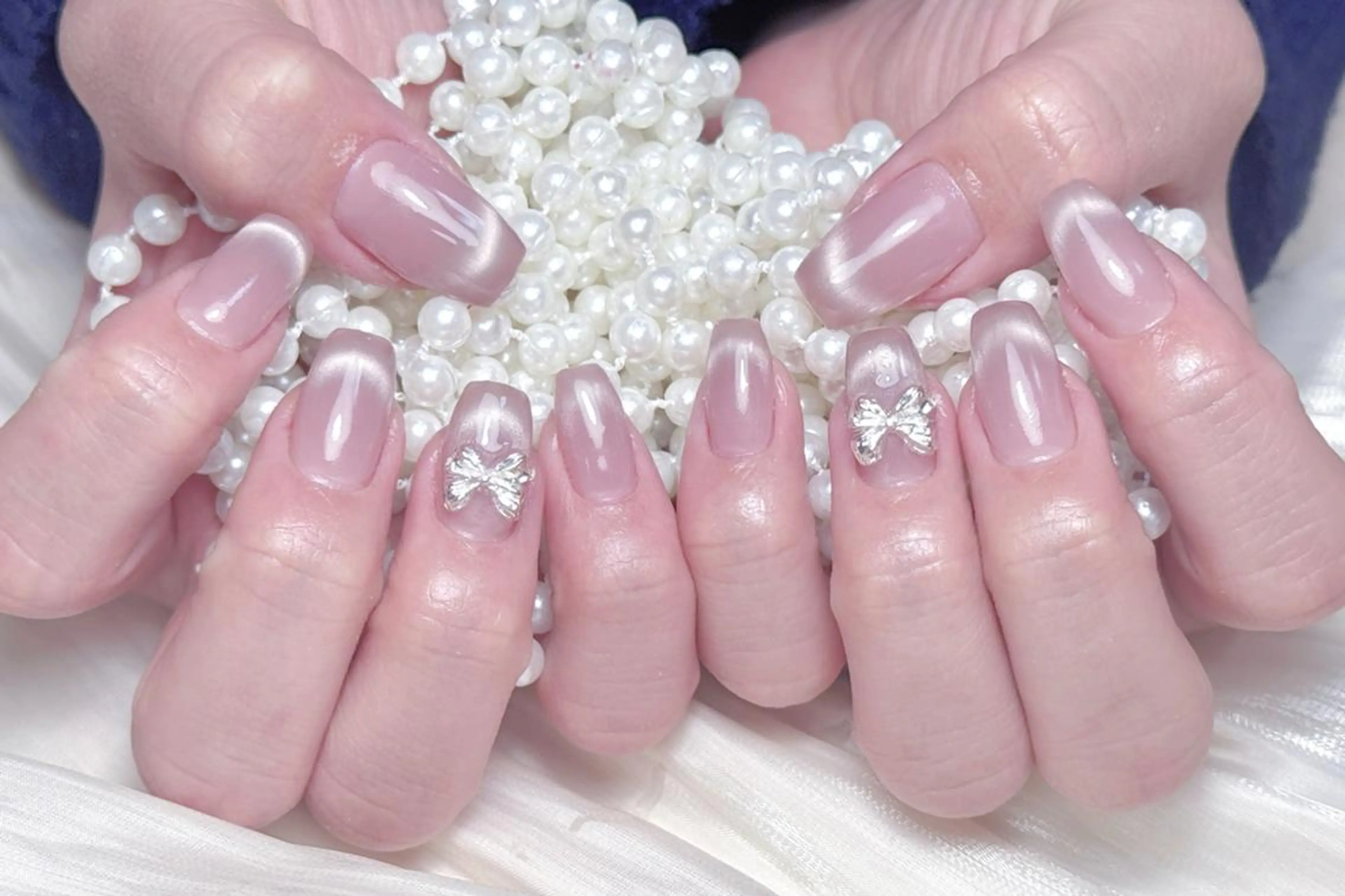 ネイル アートネイル オーロラネイル 長さ出し フットネイル ガーリー 🎀ゆうず 𝜗𝜚 ྀིのネイルデザイン